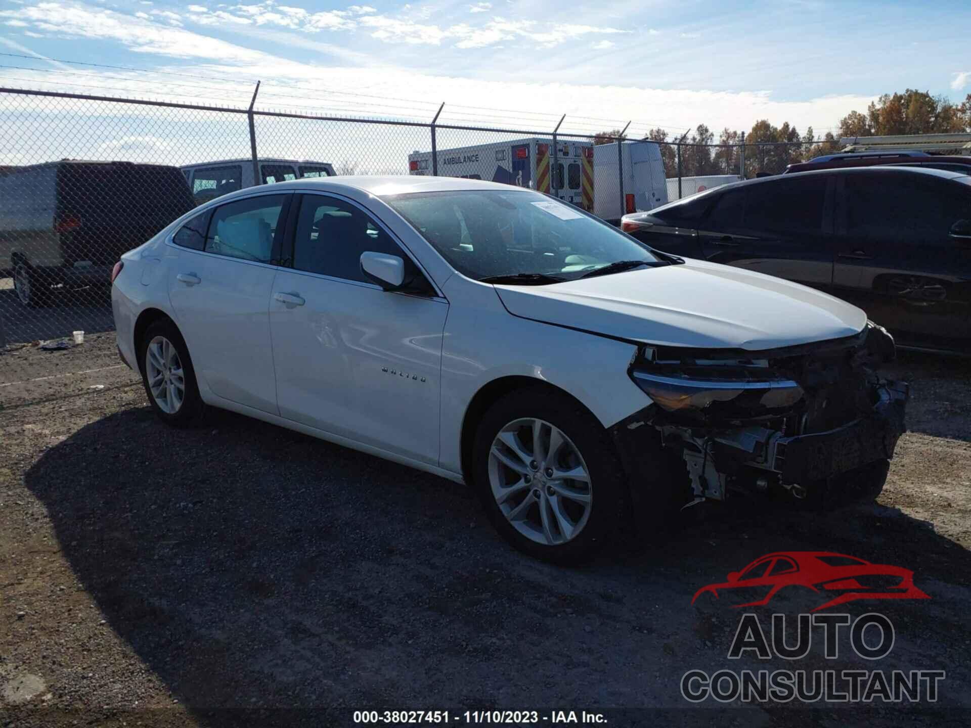 CHEVROLET MALIBU 2018 - 1G1ZD5ST4JF130581