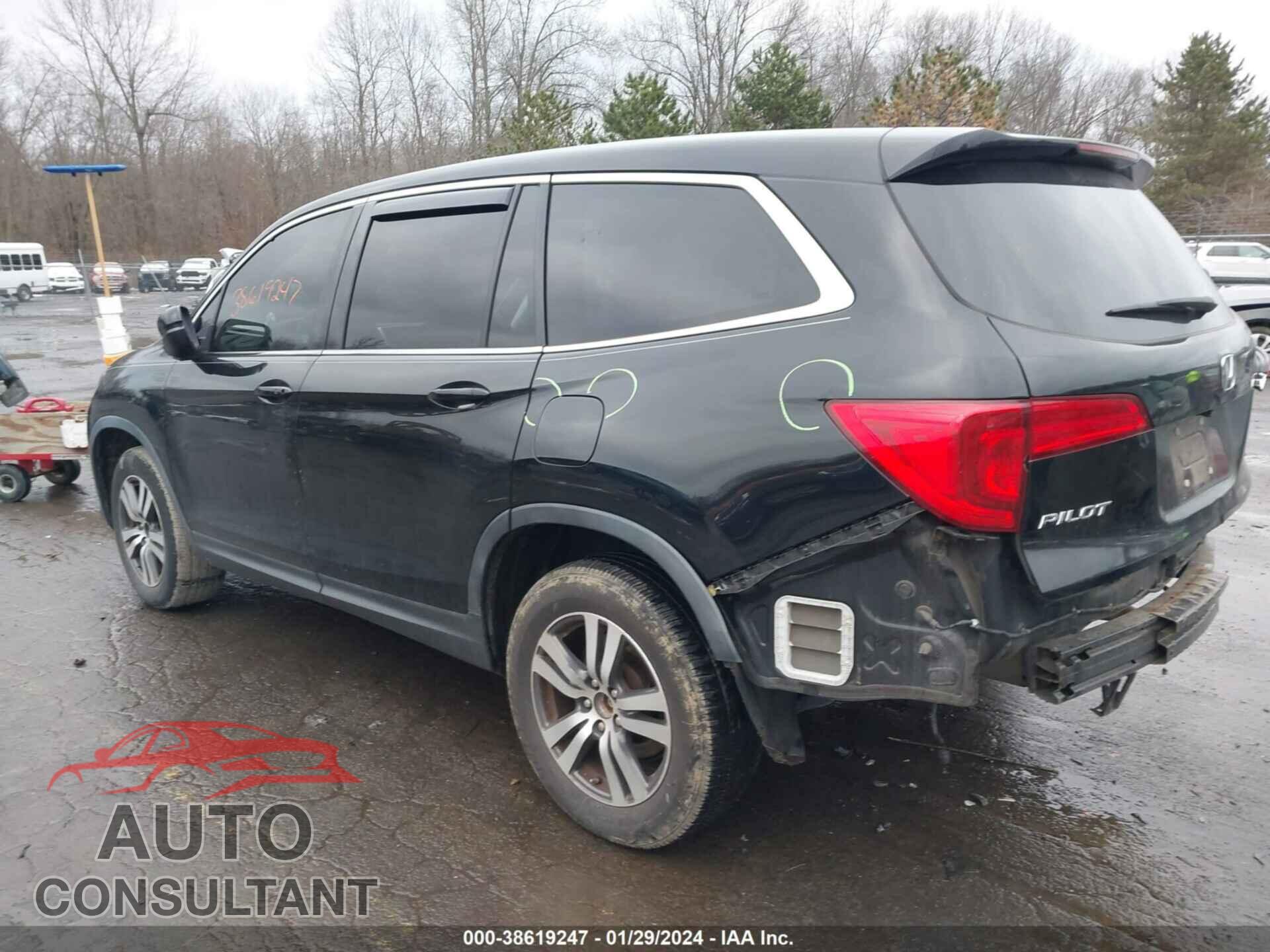 HONDA PILOT 2017 - 5FNYF6H52HB045569