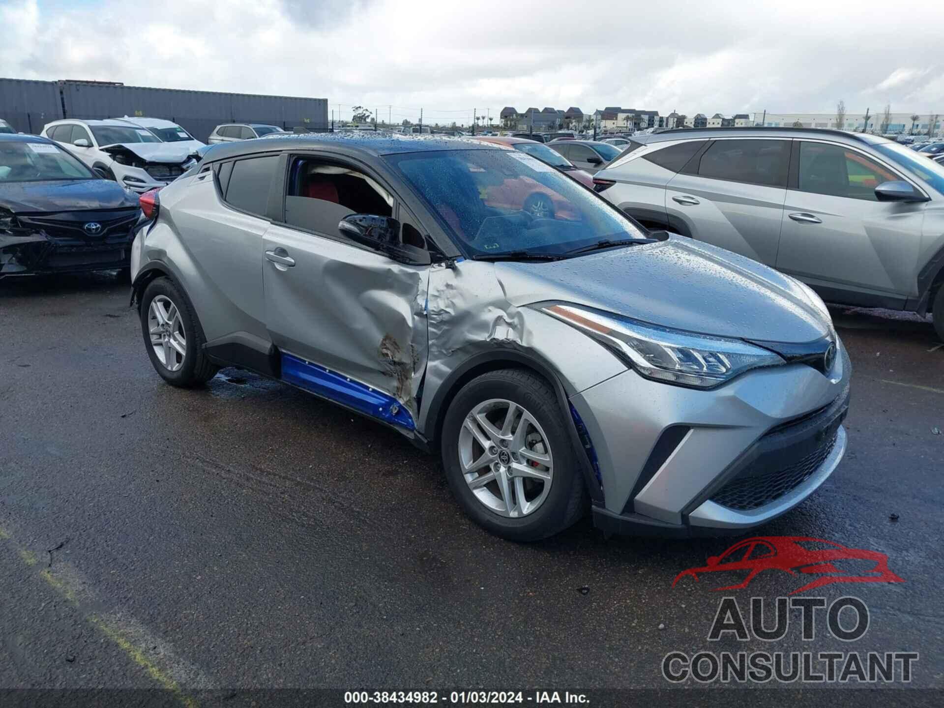 TOYOTA C-HR 2020 - JTNKHMBX2L1079247