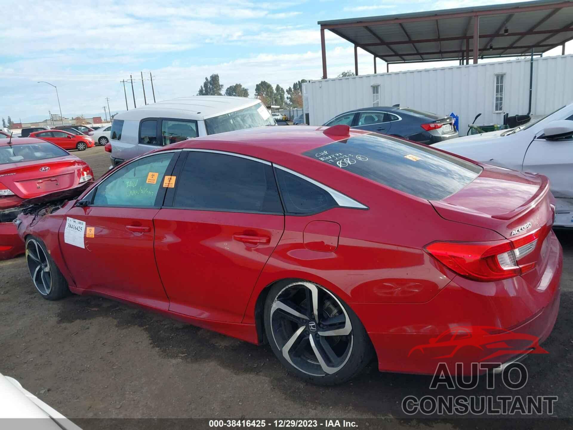 HONDA ACCORD 2018 - 1HGCV1F35JA207566