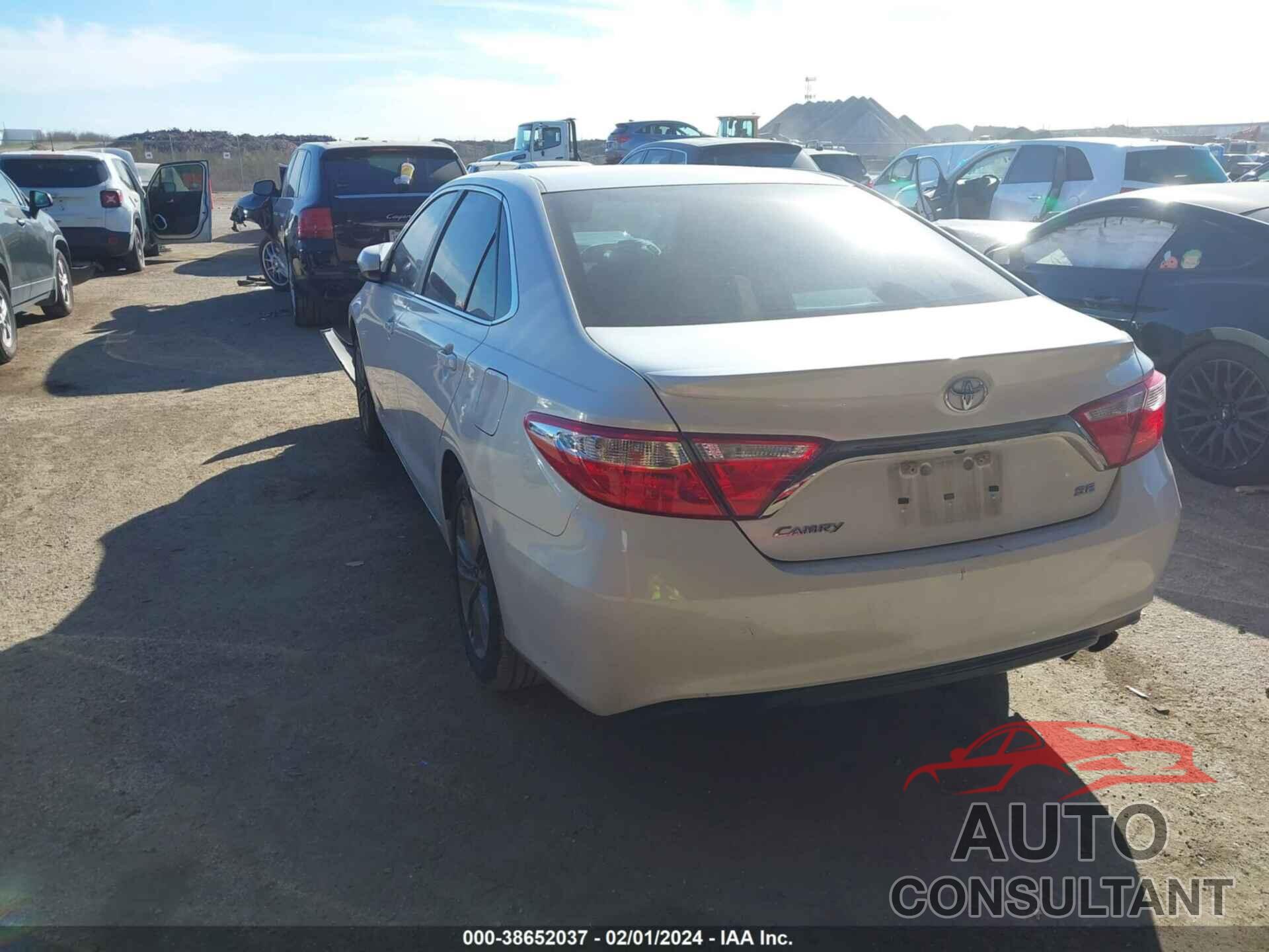 TOYOTA CAMRY 2017 - 4T1BF1FK8HU360686