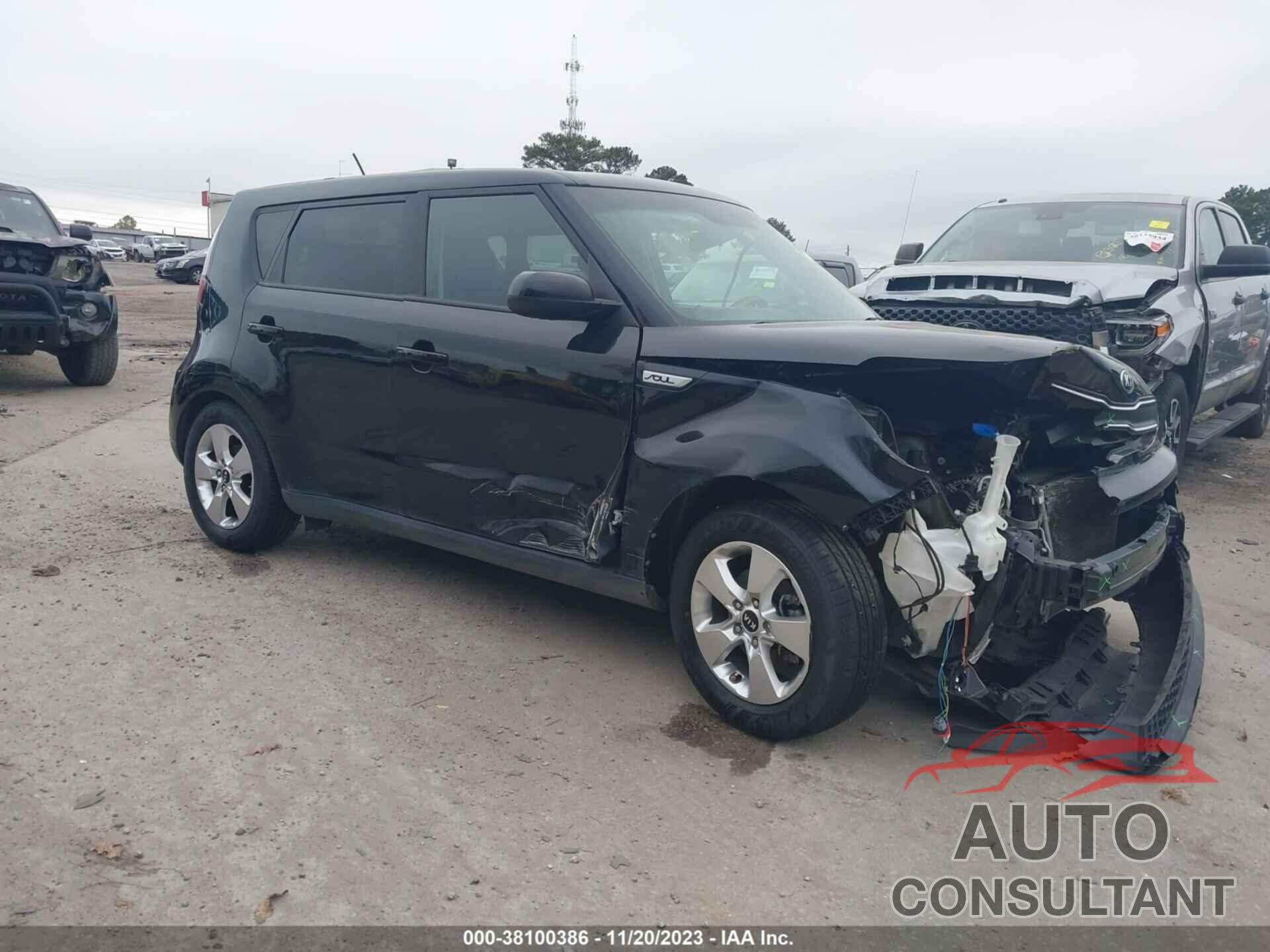 KIA SOUL 2017 - KNDJN2A2XH7446323