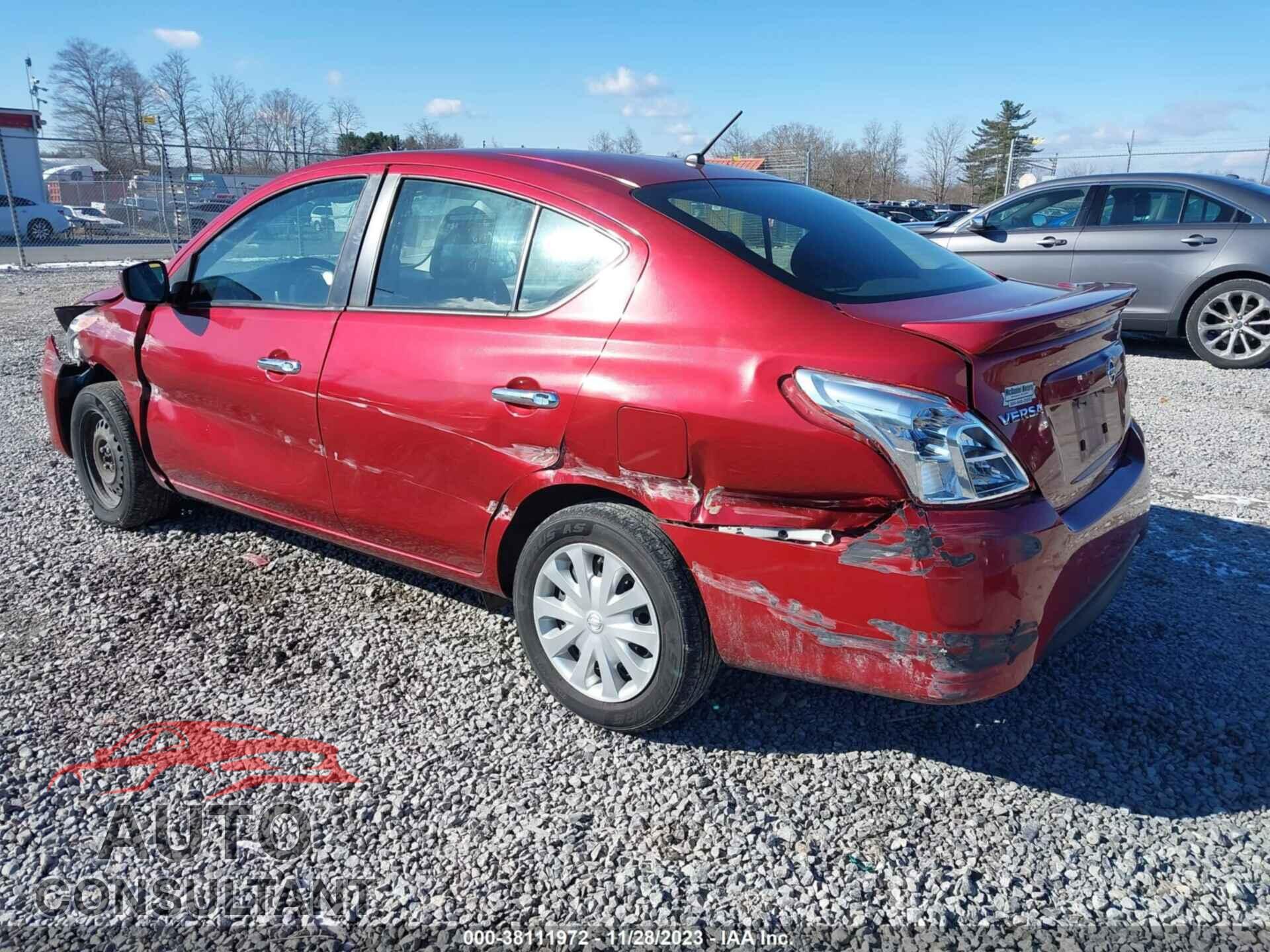 NISSAN VERSA 2019 - 3N1CN7AP3KL859630