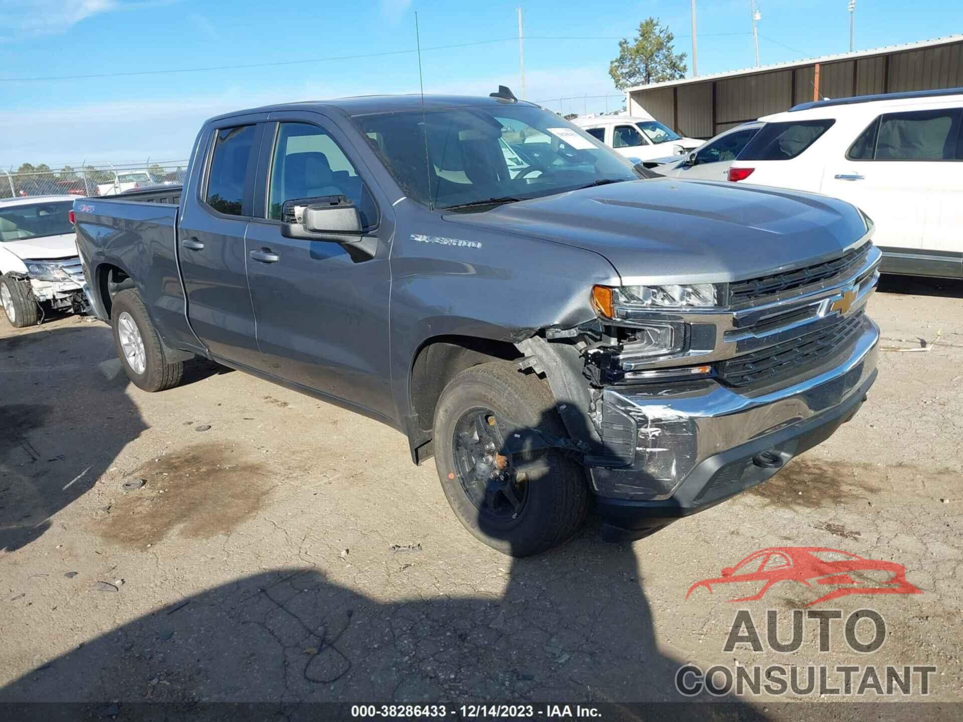 CHEVROLET SILVERADO 1500 2020 - 1GCRYDED3LZ135265