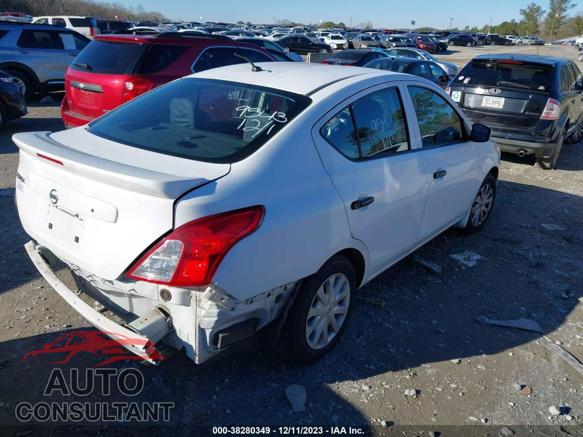 NISSAN VERSA 2017 - 3N1CN7AP3HL886142