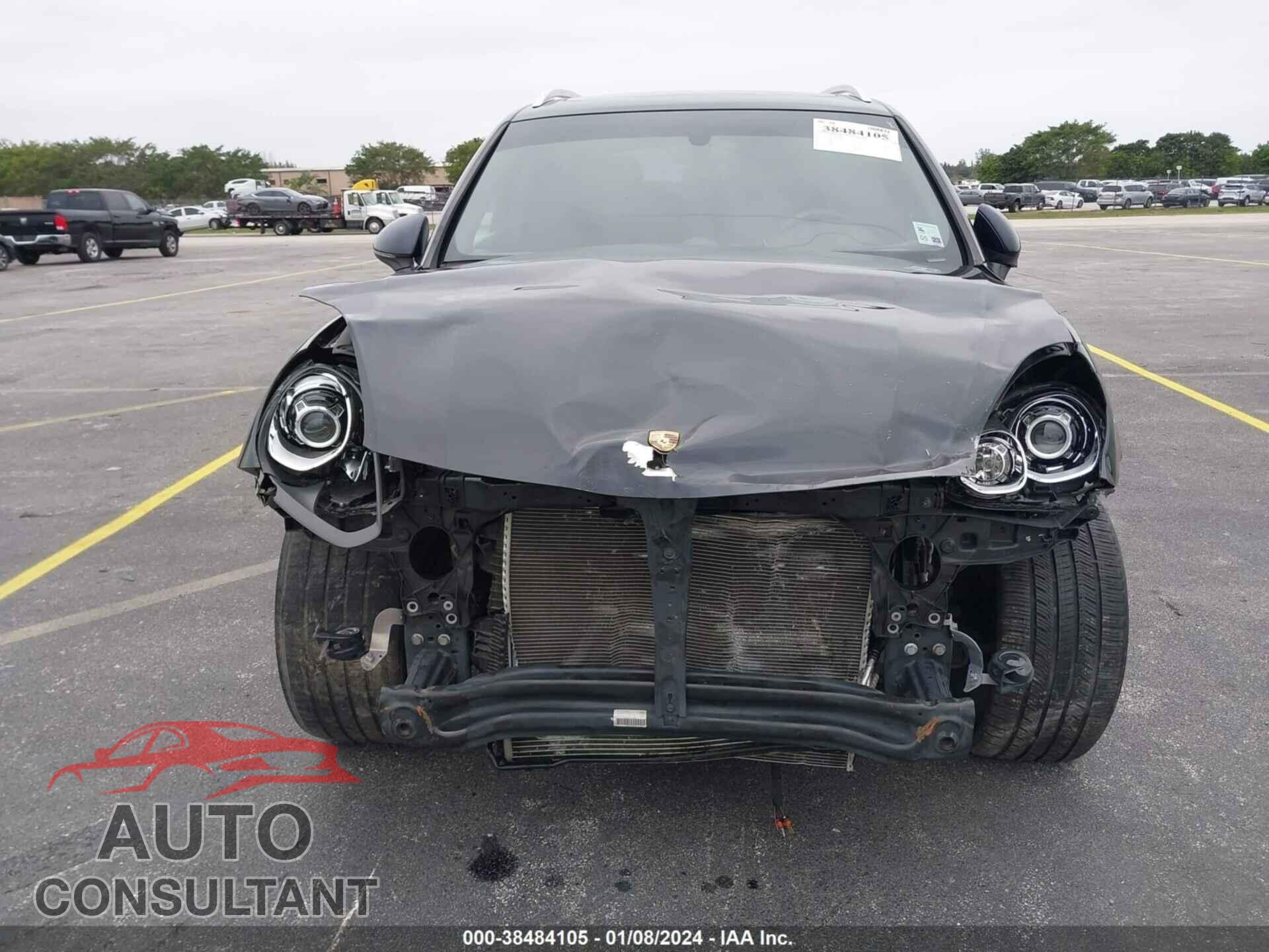 PORSCHE CAYENNE 2017 - WP1AA2A23HKA90286