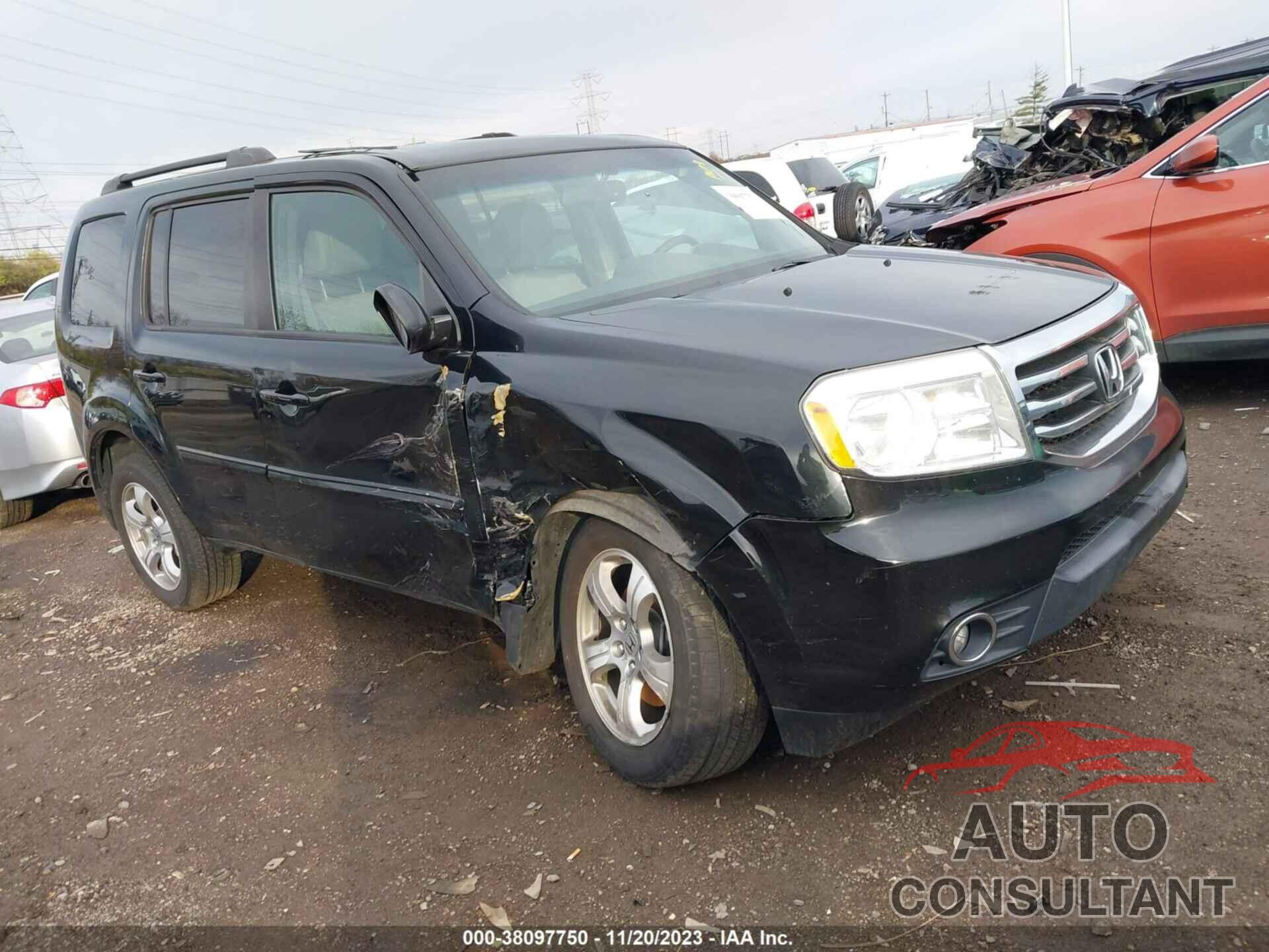 HONDA PILOT 2015 - 5FNYF4H68FB043495