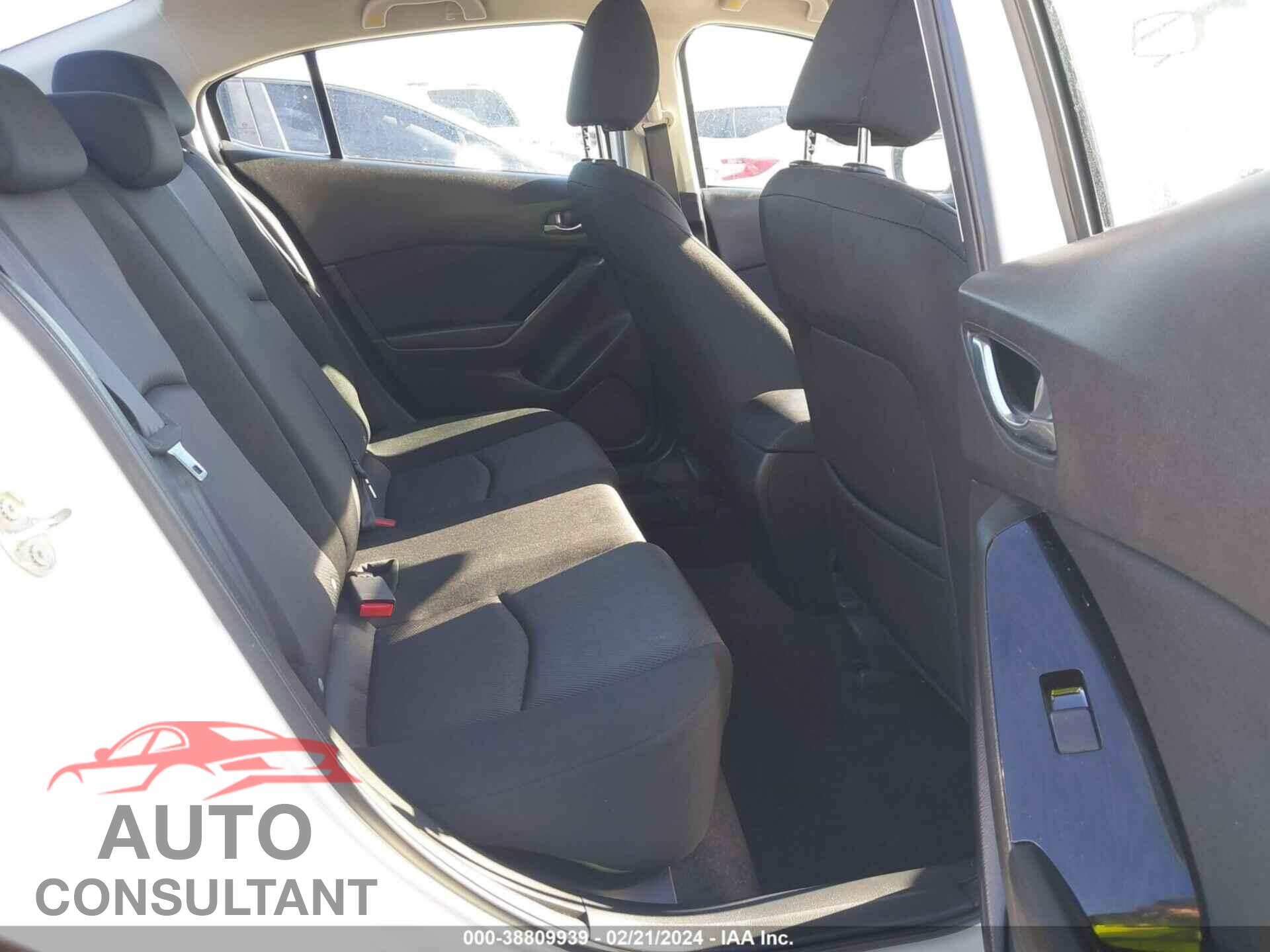 MAZDA MAZDA3 2017 - 3MZBN1U77HM157456