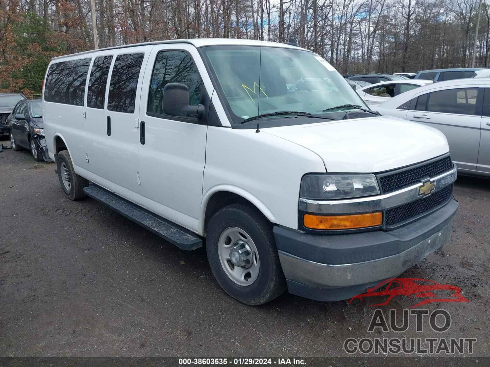 CHEVROLET EXPRESS G3500 2017 - 1GAZGPFG9H1108664