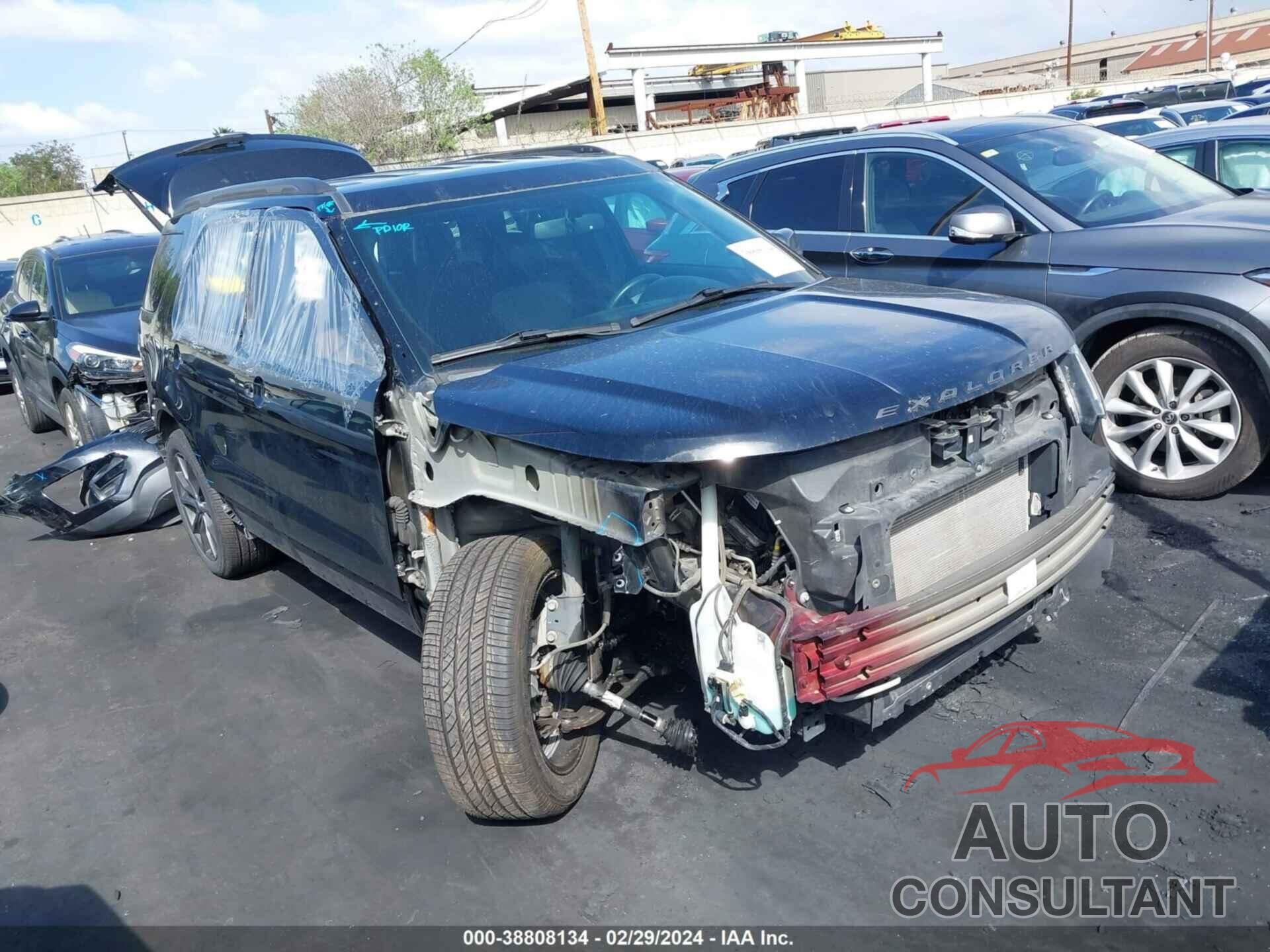 FORD EXPLORER 2017 - 1FM5K7D82HGE24867