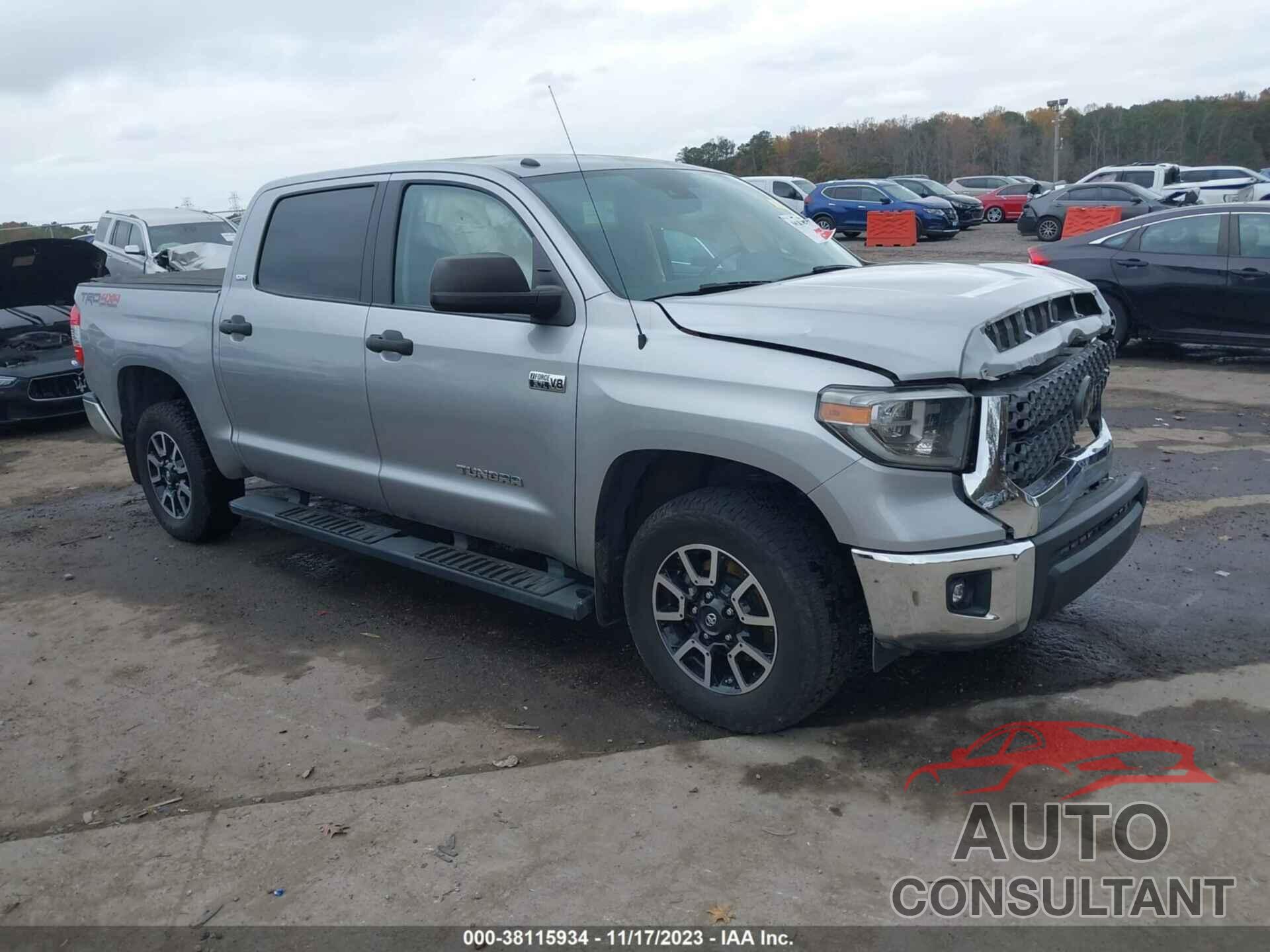 TOYOTA TUNDRA 2018 - 5TFDY5F18JX763836