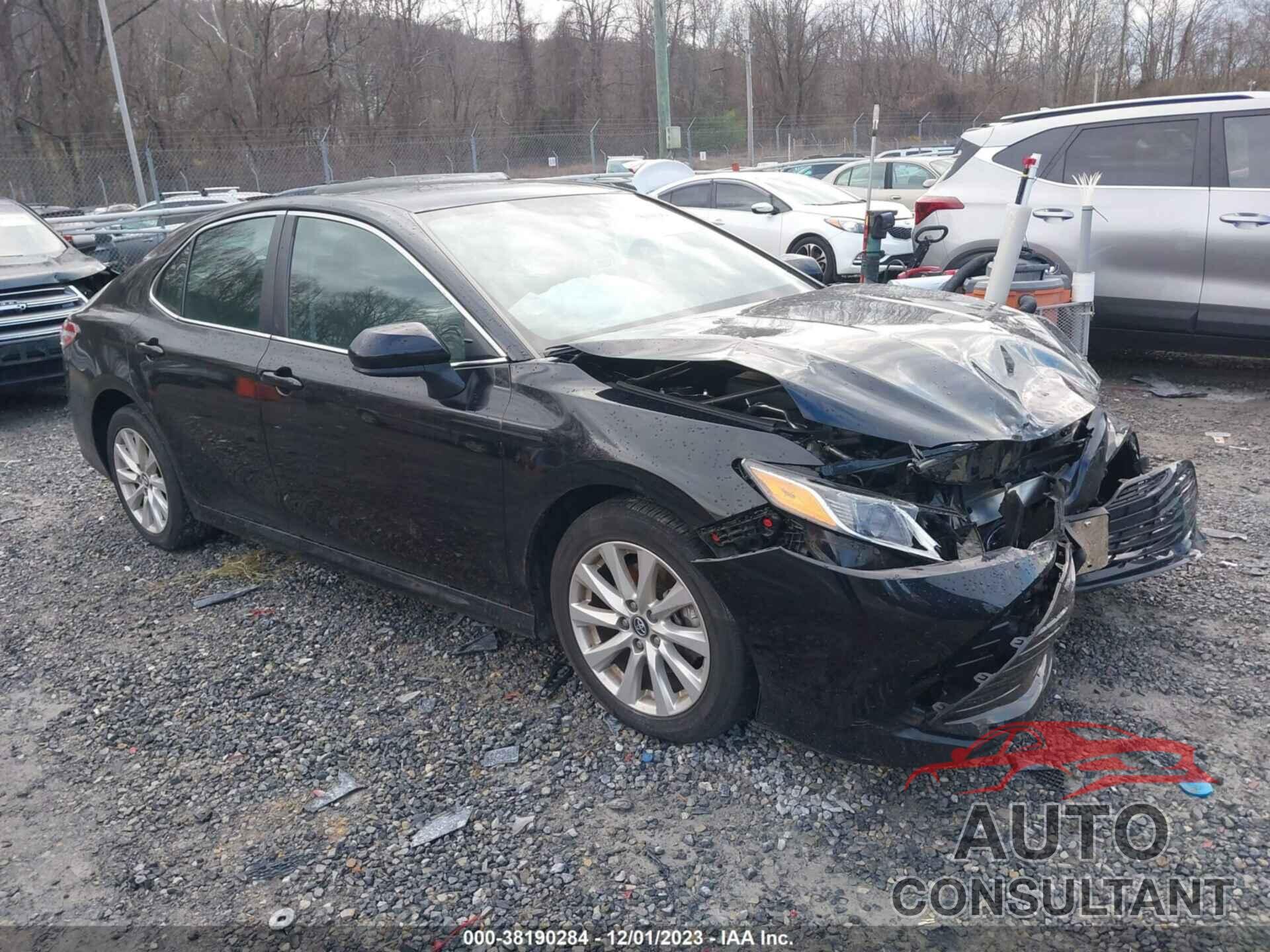 TOYOTA CAMRY 2019 - 4T1B11HK1KU768207