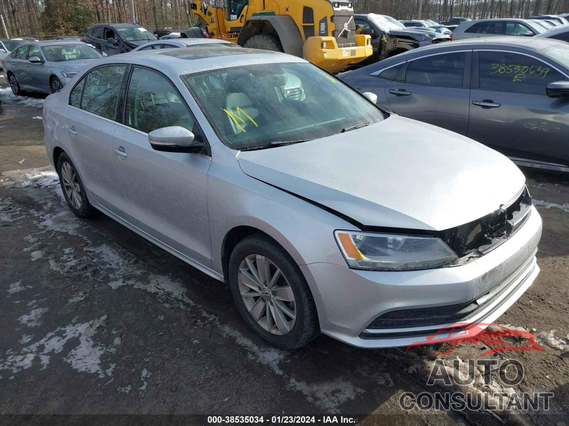 VOLKSWAGEN JETTA 2016 - 3VWD67AJ7GM260304