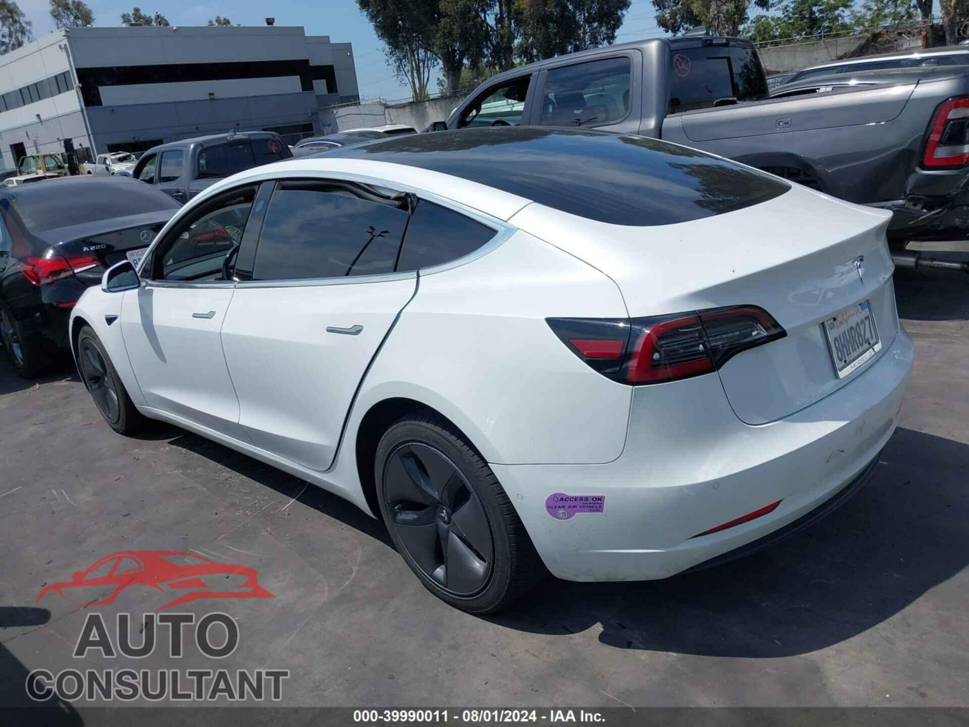 TESLA MODEL 3 2018 - 5YJ3E1EA6JF126551