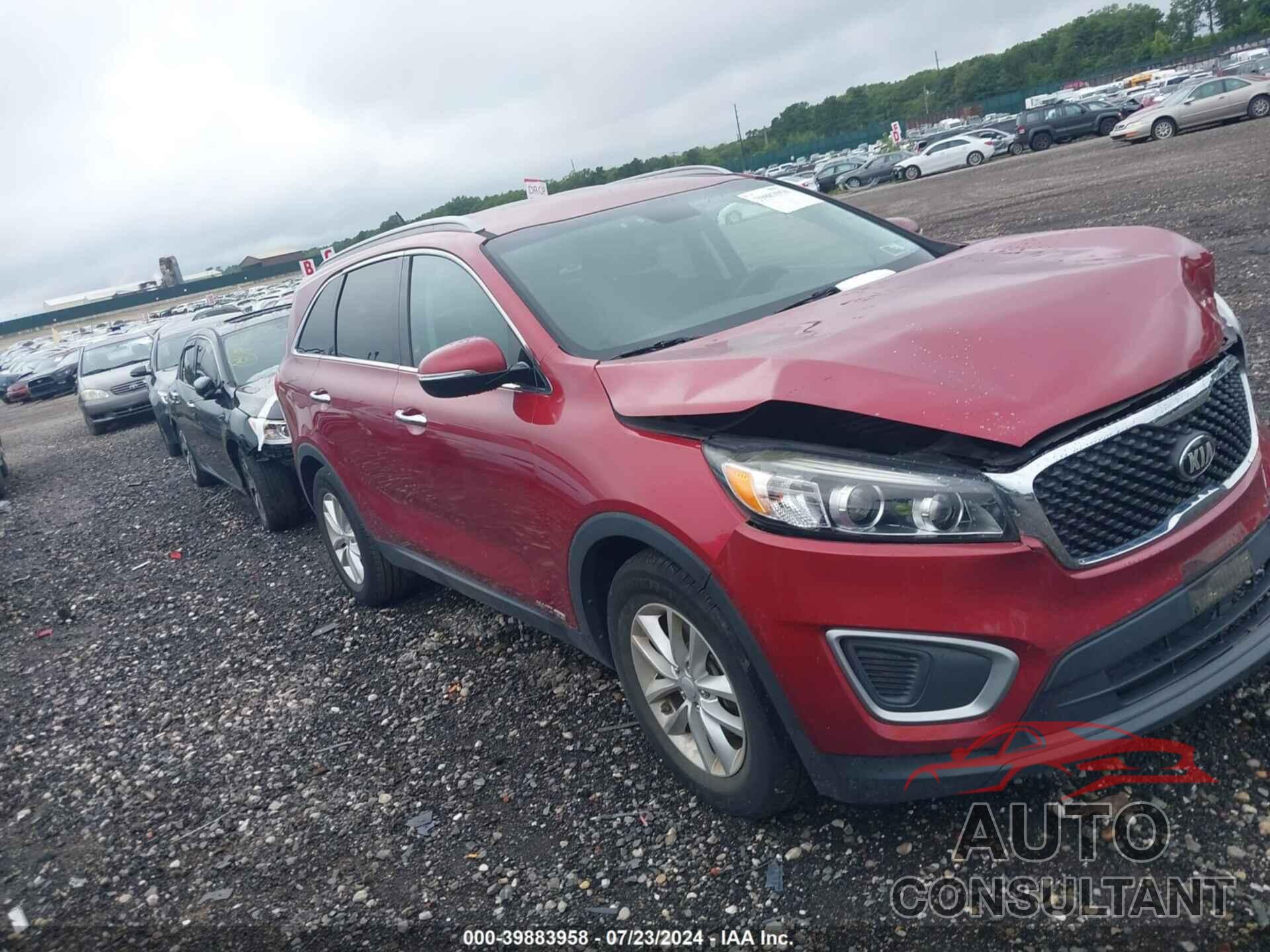 KIA SORENTO 2017 - 5XYPGDA53HG215325