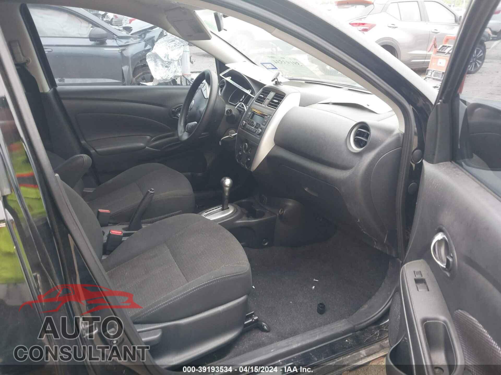 NISSAN VERSA 2017 - 3N1CN7AP3HL854761
