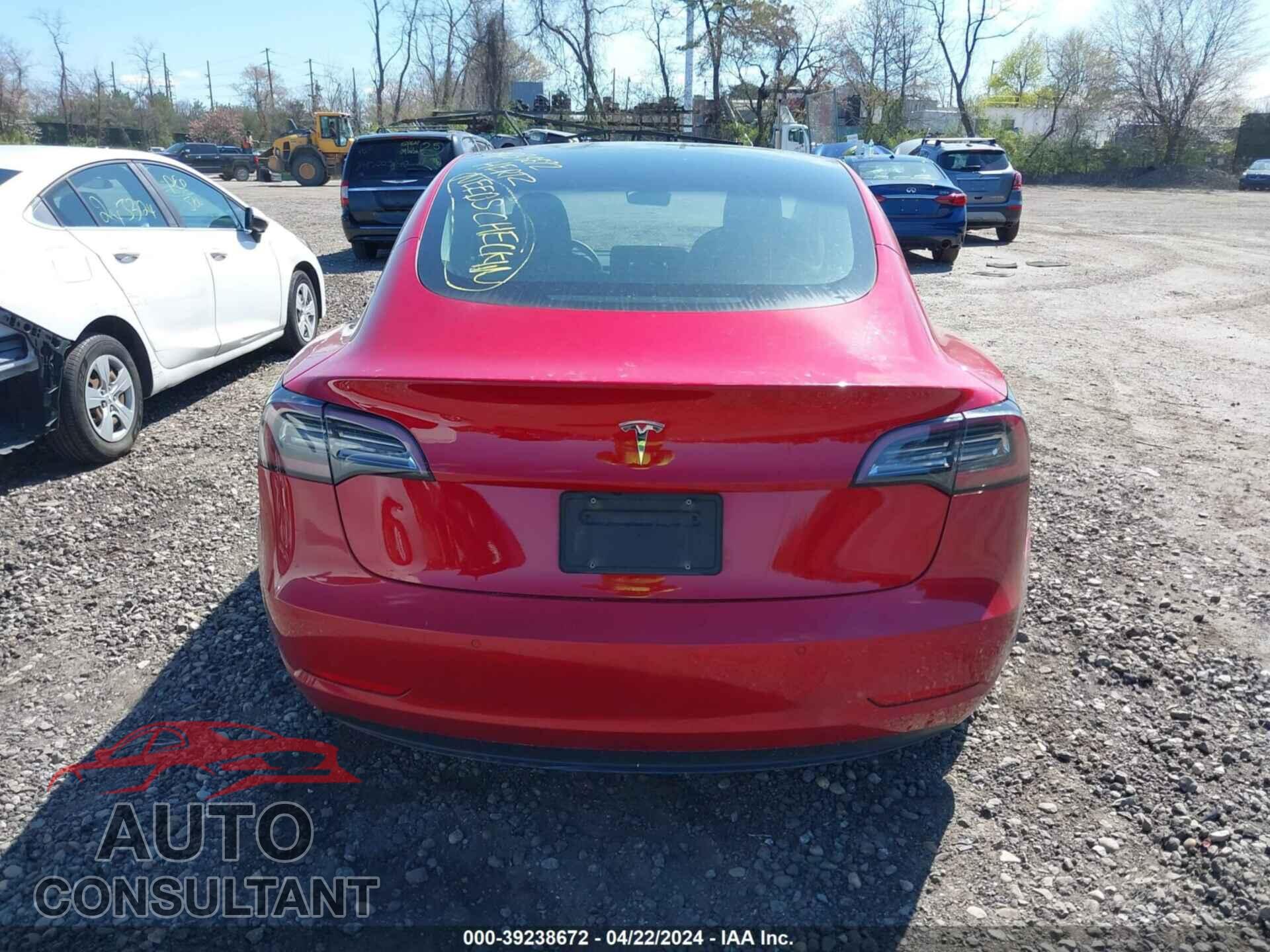 TESLA MODEL 3 2022 - 5YJ3E1EAXNF371004