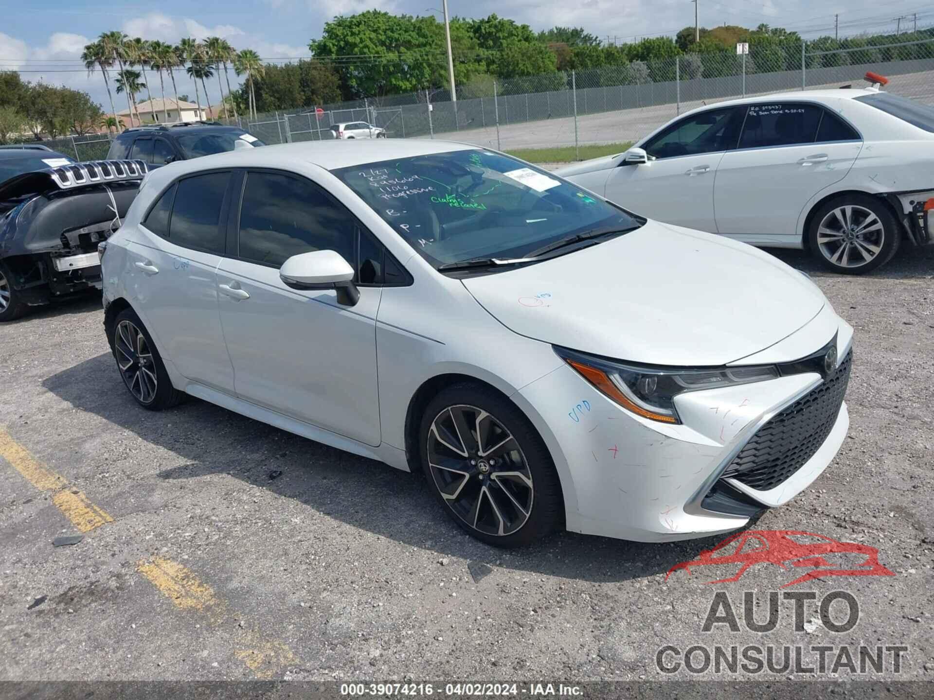 TOYOTA COROLLA 2022 - JTNC4MBE8N3152711