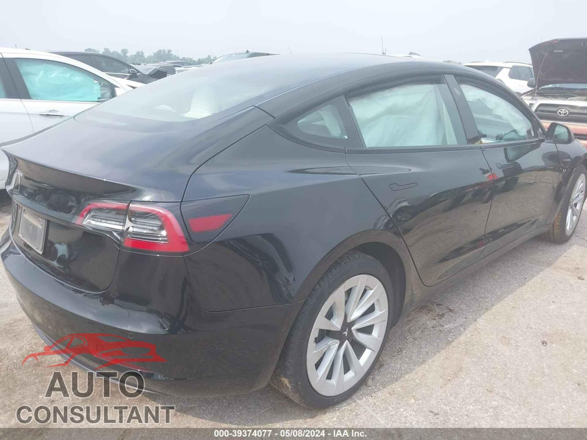 TESLA MODEL 3 2021 - 5YJ3E1EA0MF097875
