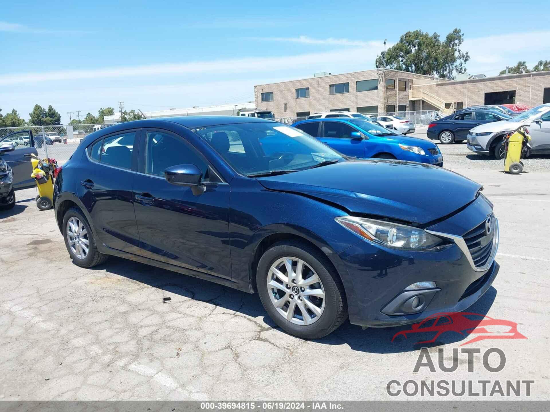 MAZDA MAZDA3 2016 - JM1BM1L76G1289448