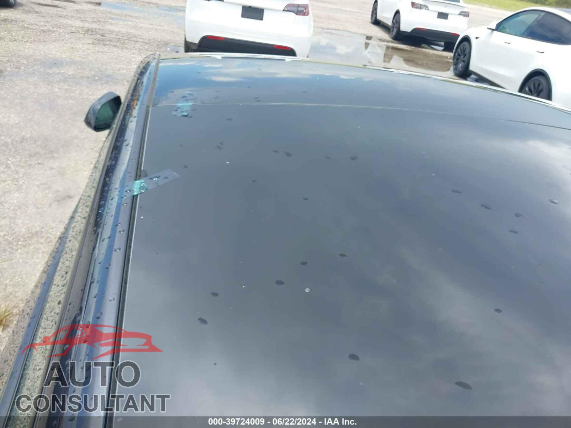 TESLA MODEL 3 2024 - 5YJ3E1EA4RF784591