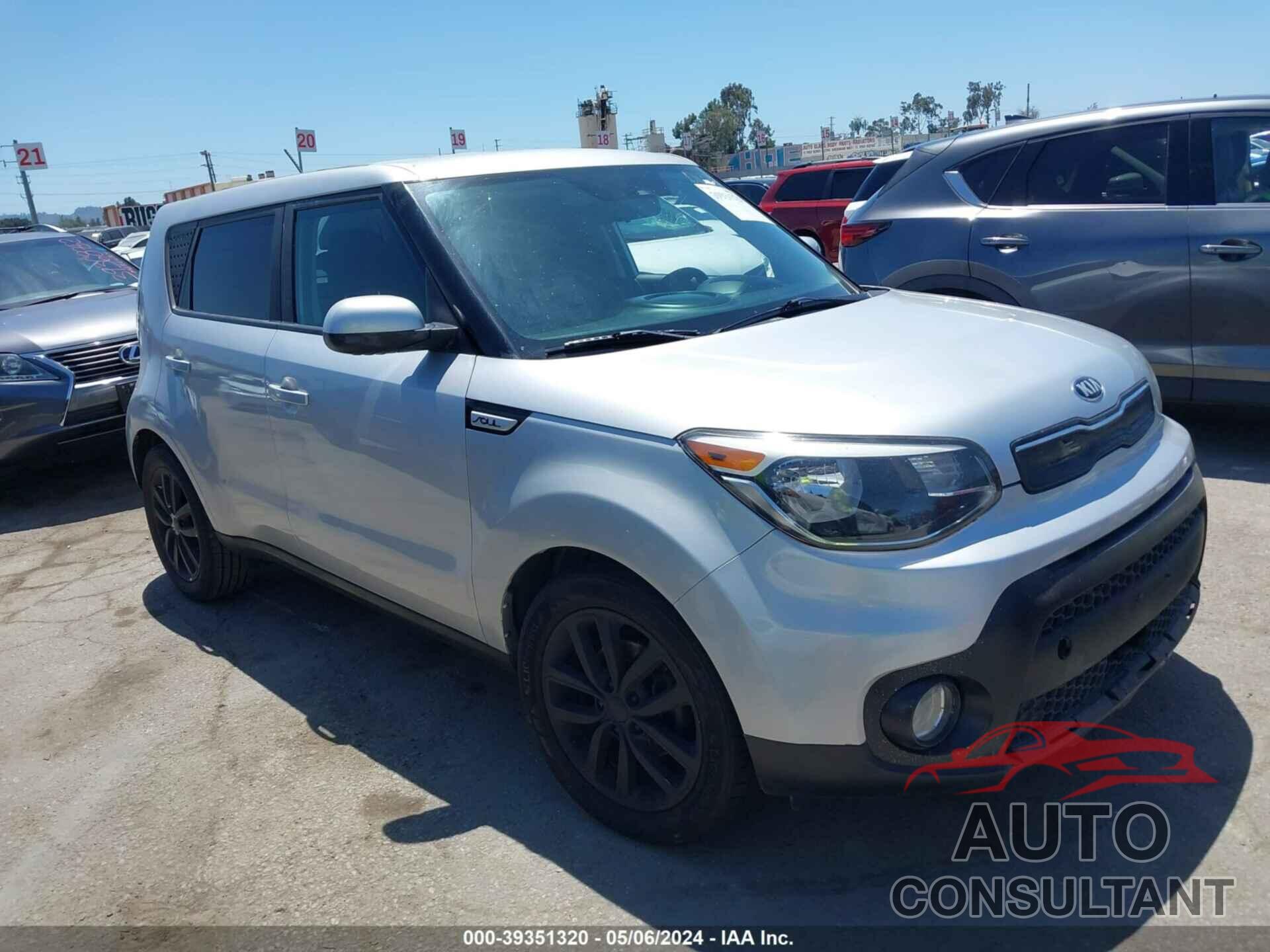 KIA SOUL 2018 - KNDJP3A5XJ7530965