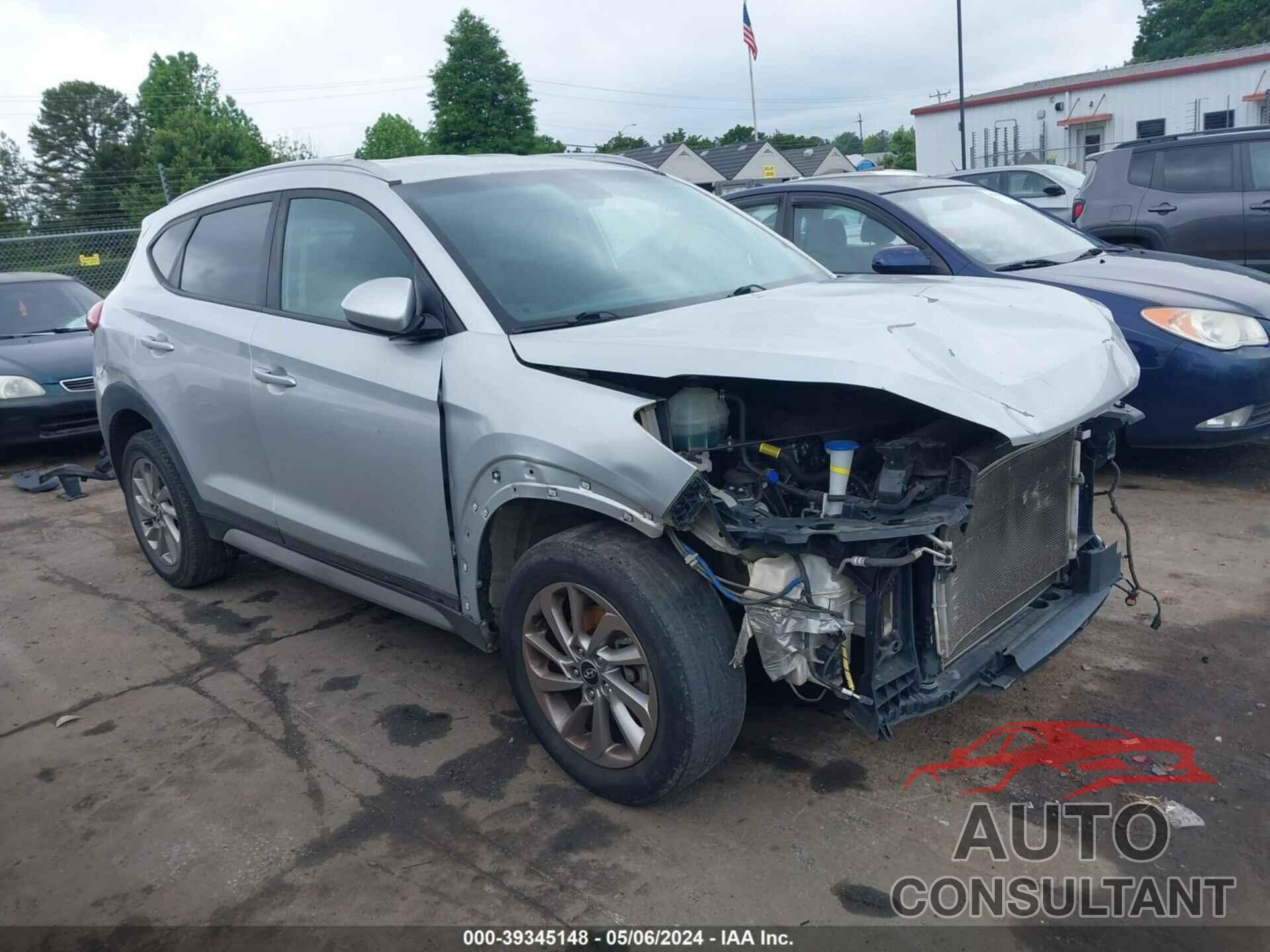 HYUNDAI TUCSON 2018 - KM8J33A41JU707189