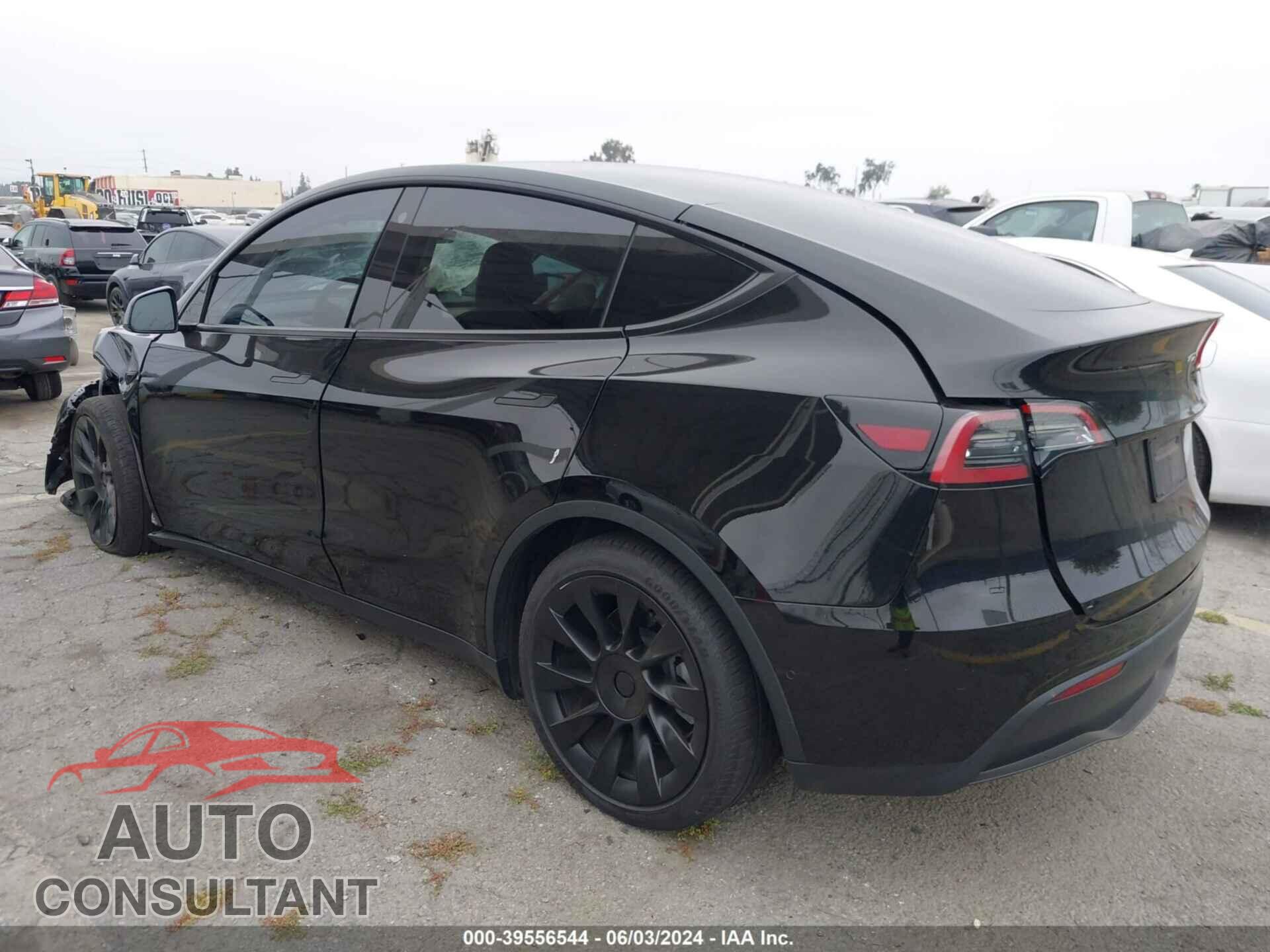 TESLA MODEL Y 2022 - 7SAYGDEE5NF361908