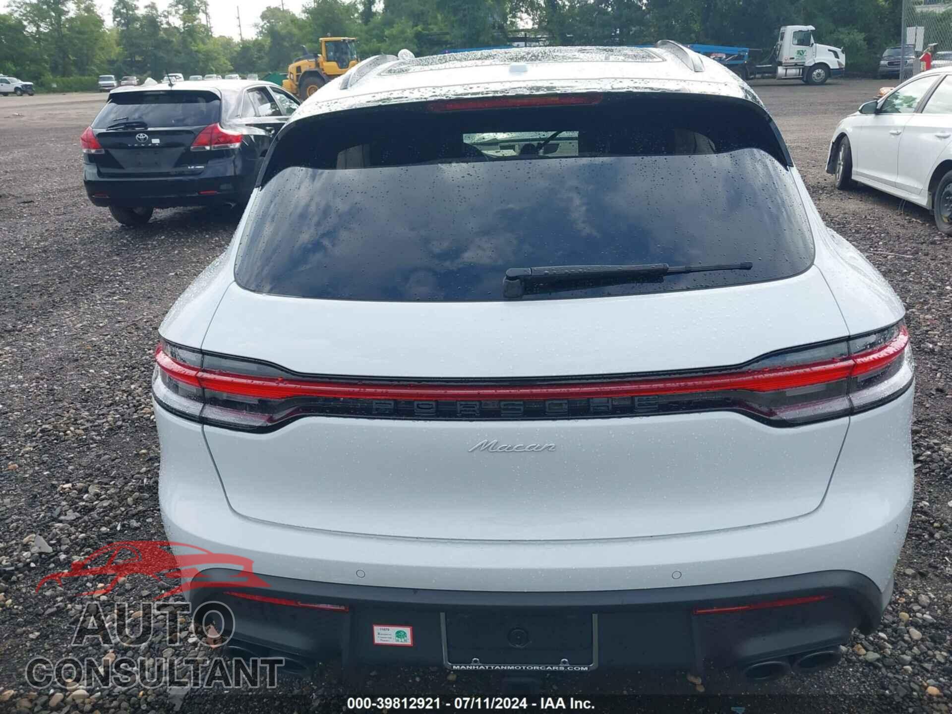PORSCHE MACAN 2023 - WP1AA2A56PLB15295