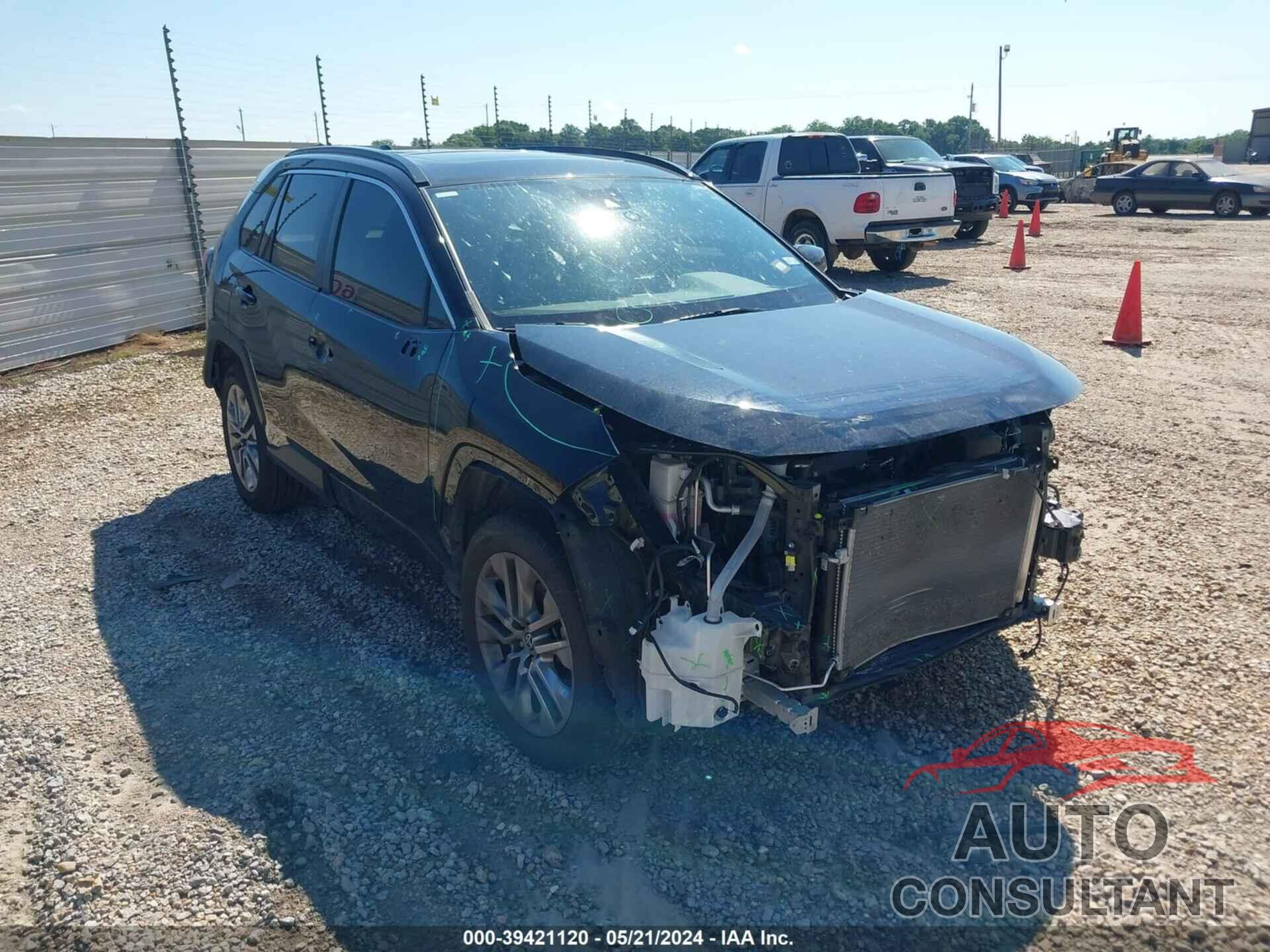 TOYOTA RAV4 2020 - JTMC1RFV7LD049176