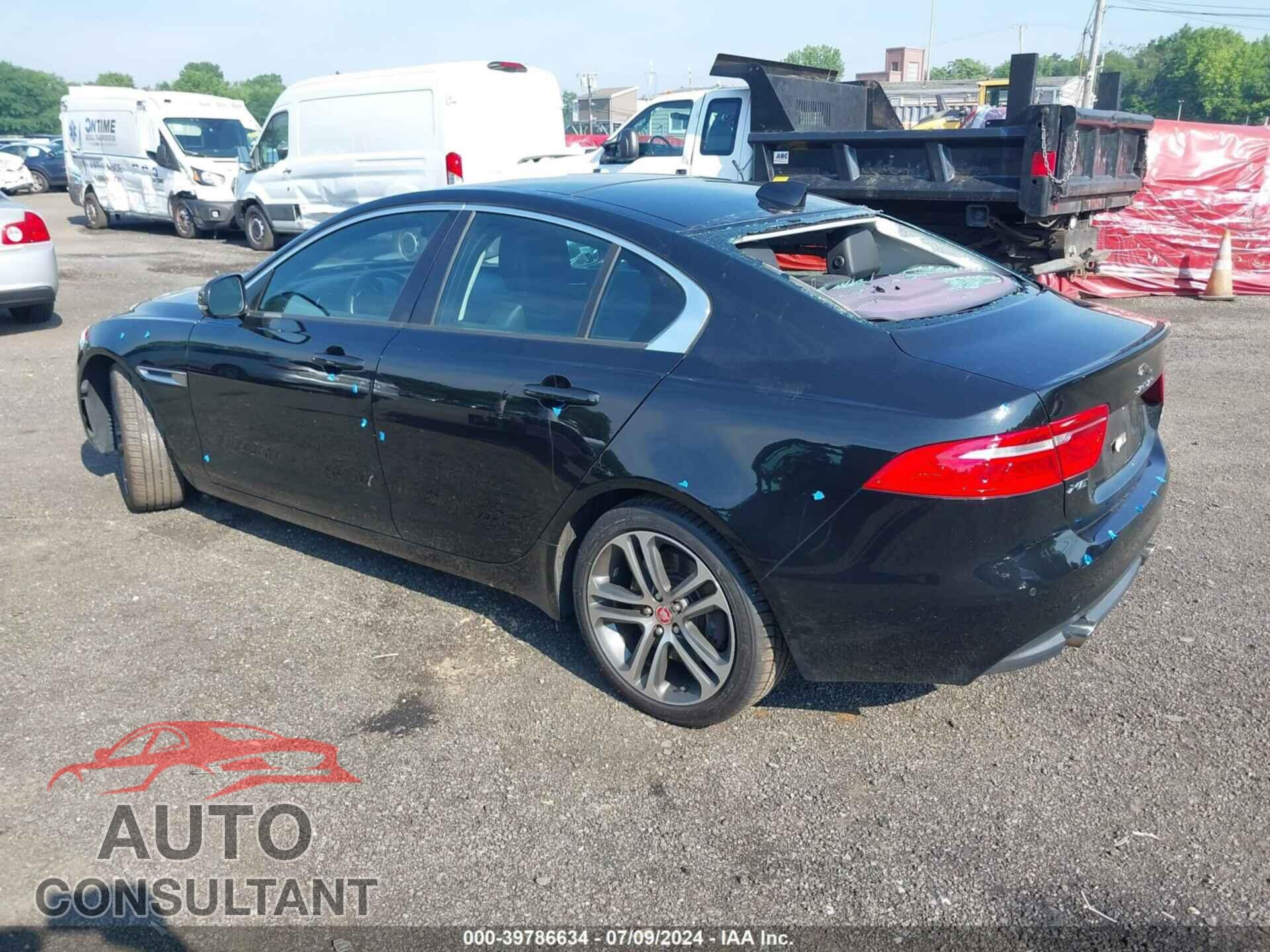 JAGUAR XE 2017 - SAJAJ4BVXHA957793