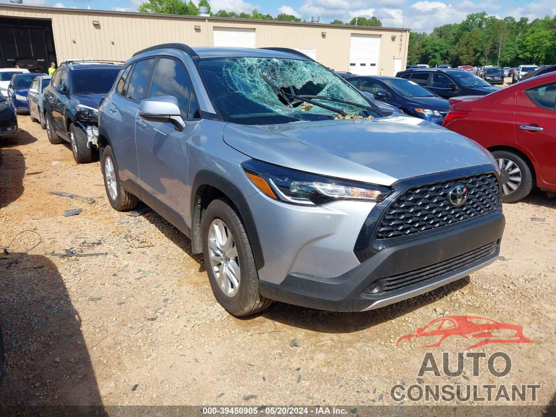 TOYOTA COROLLA CROSS 2024 - 7MUCAAAG2RV080493