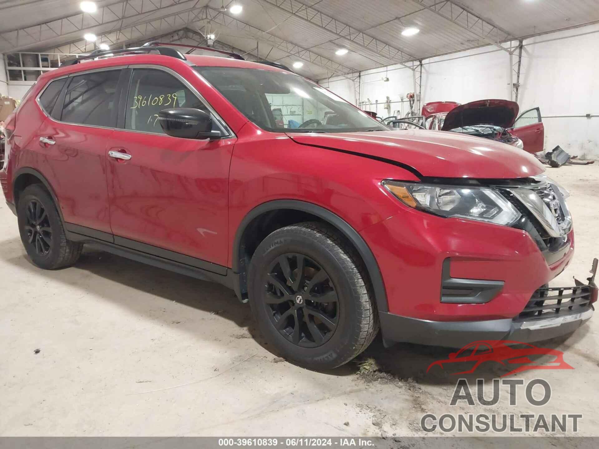 NISSAN ROGUE 2017 - 5N1AT2MV3HC817126