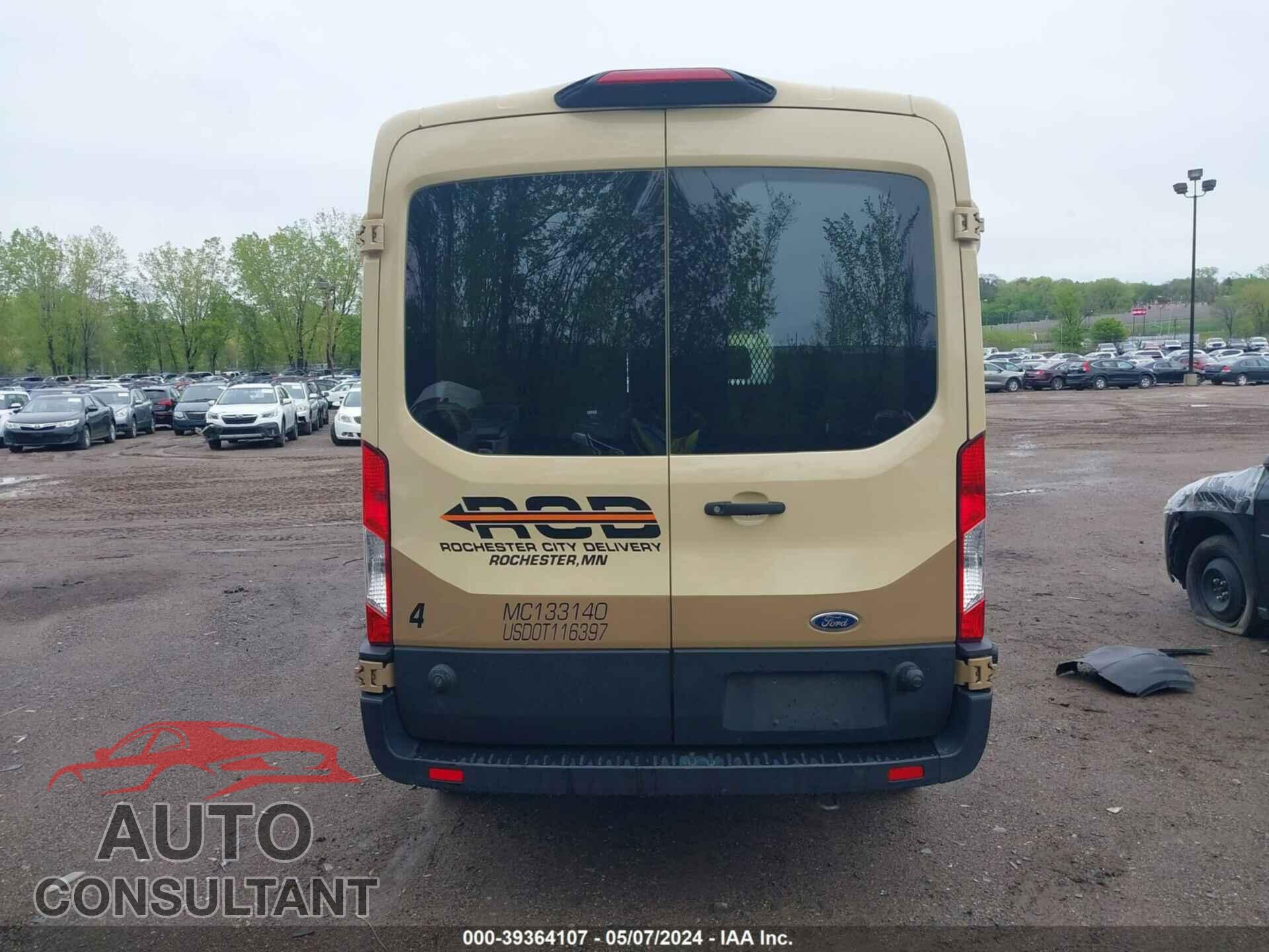 FORD TRANSIT 2019 - 1FTYR2CM6KKB11601
