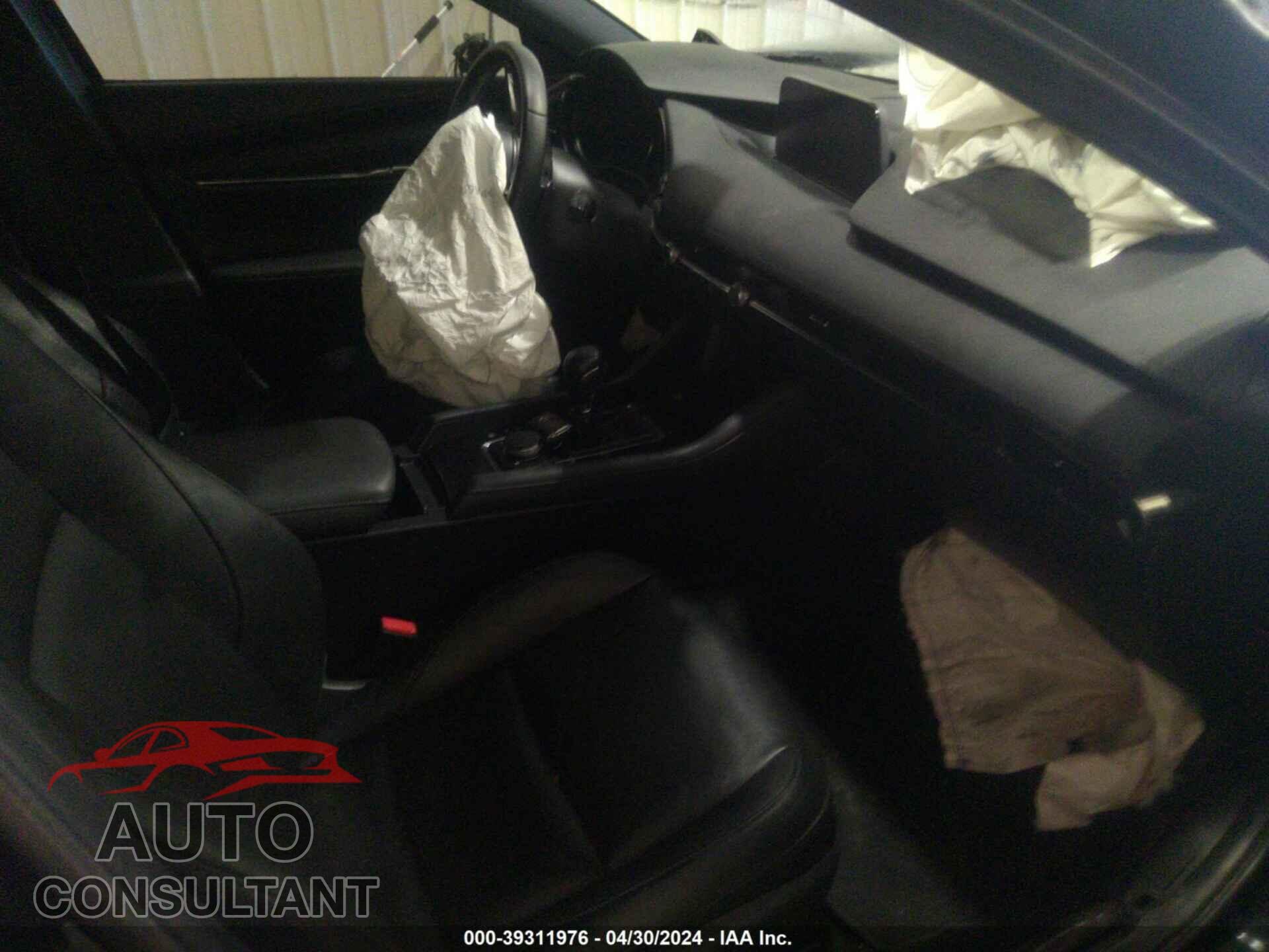 MAZDA 3 2021 - JM1BPBML8M1304682