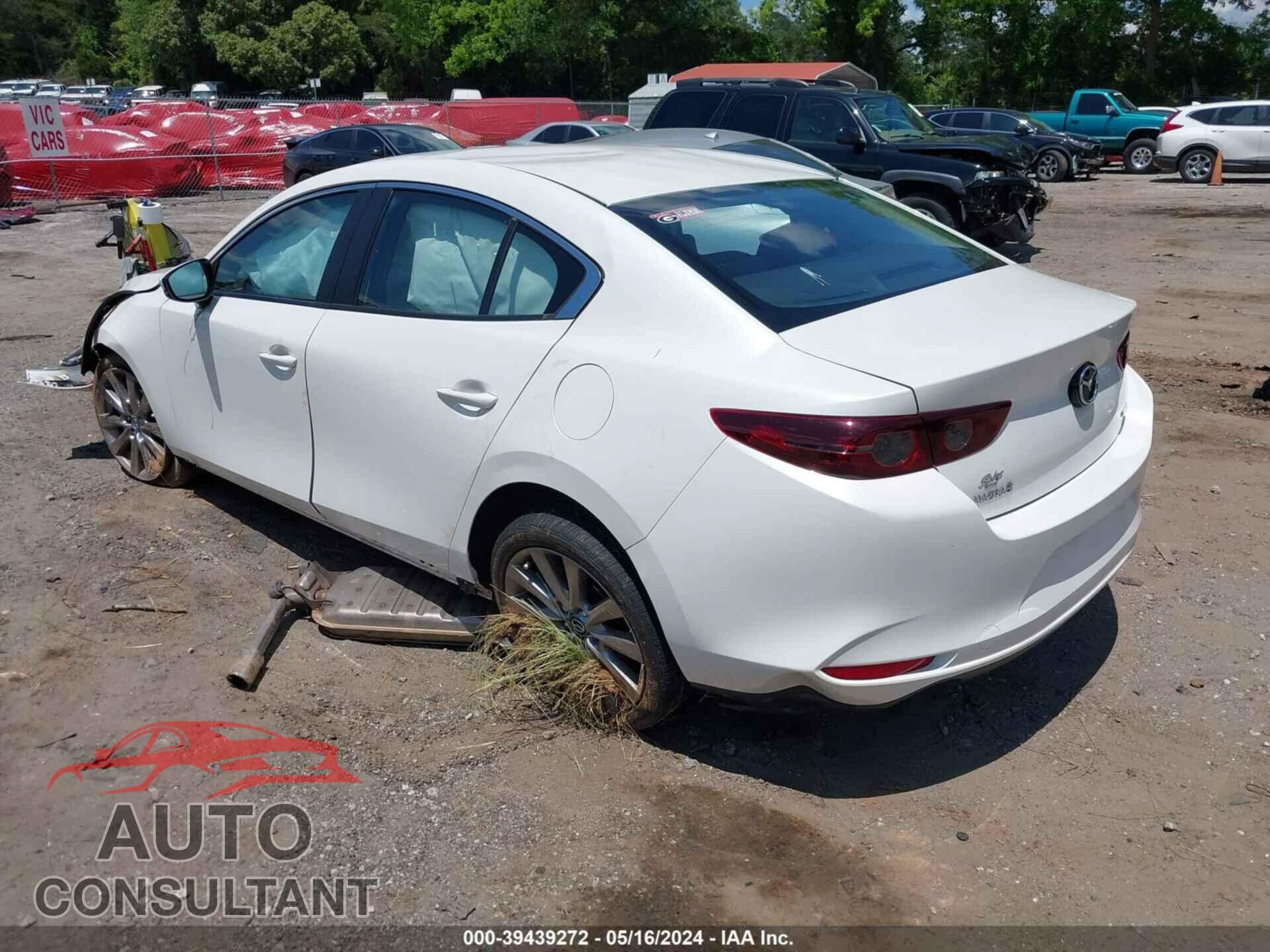 MAZDA MAZDA3 2021 - JM1BPABL4M1329690