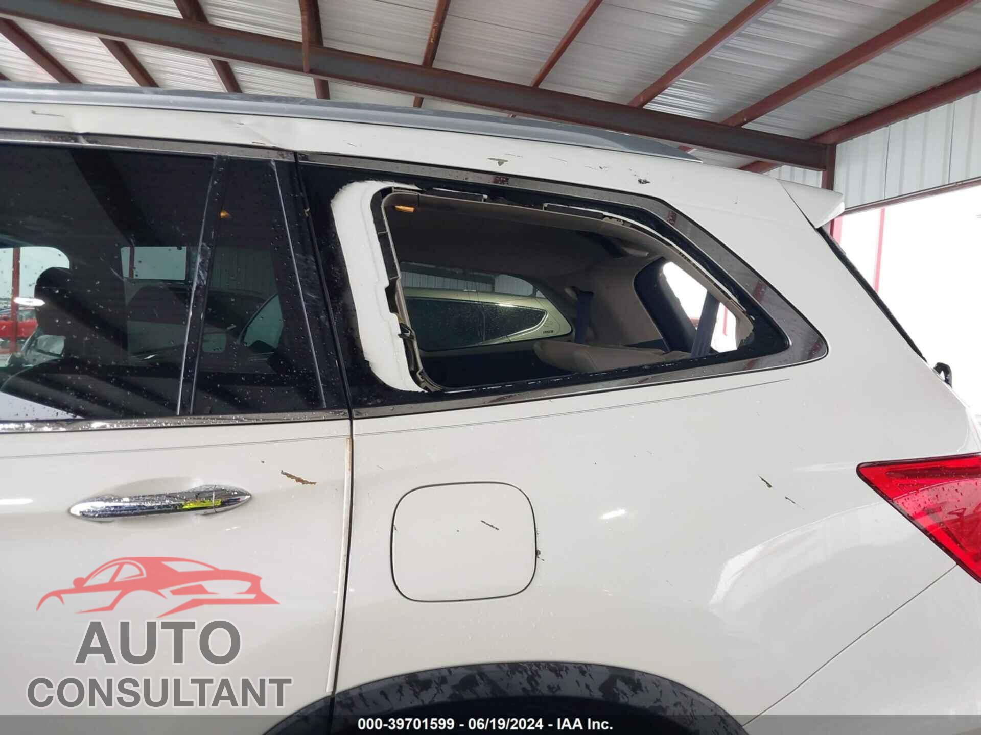 HONDA PILOT 2016 - 5FNYF5H99GB016114