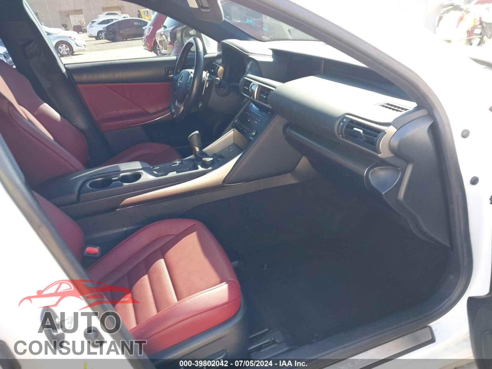 LEXUS IS 300 2017 - JTHCM1D25H5022897