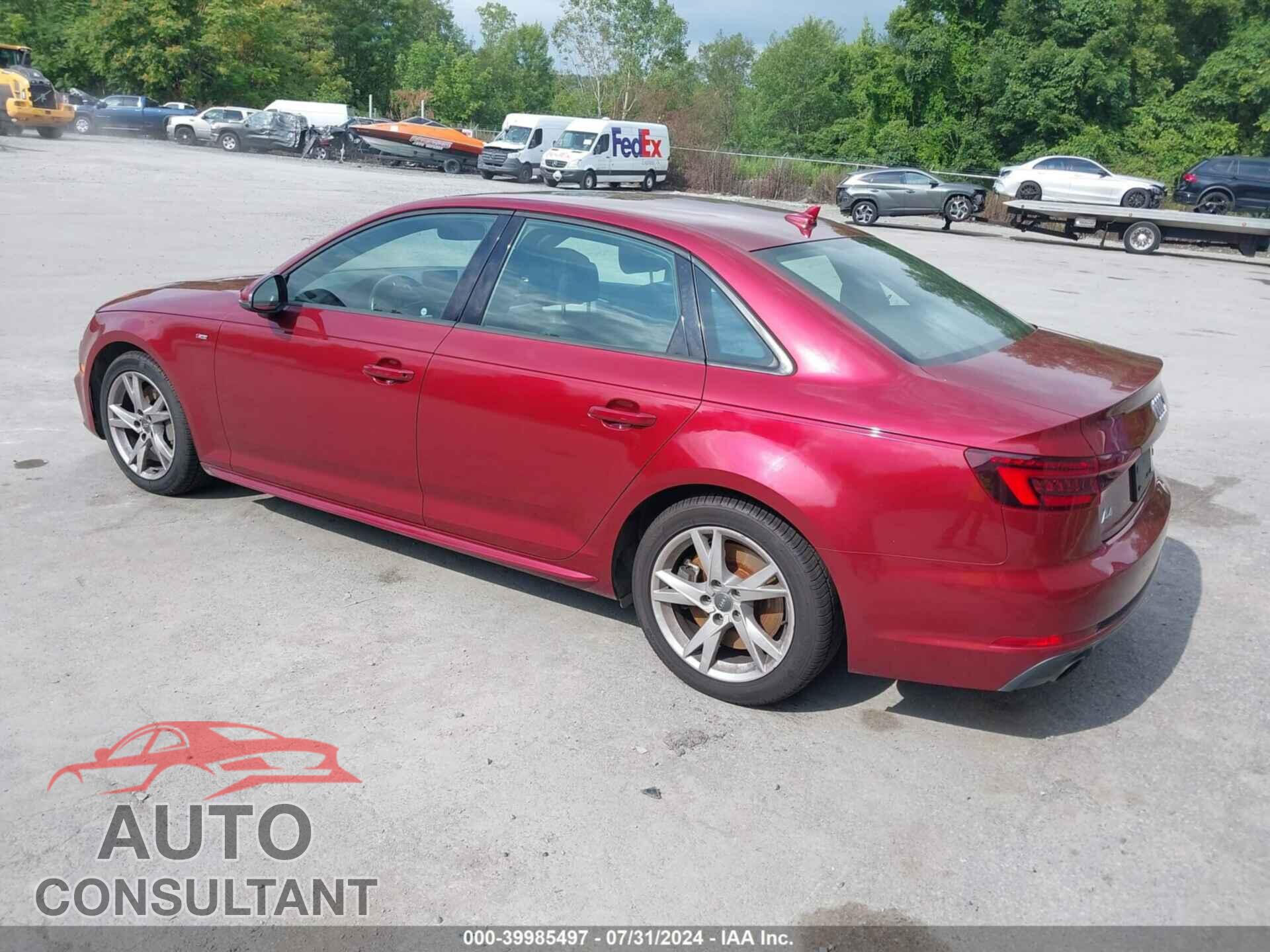 AUDI A4 2018 - WAUNNAF41JA030687