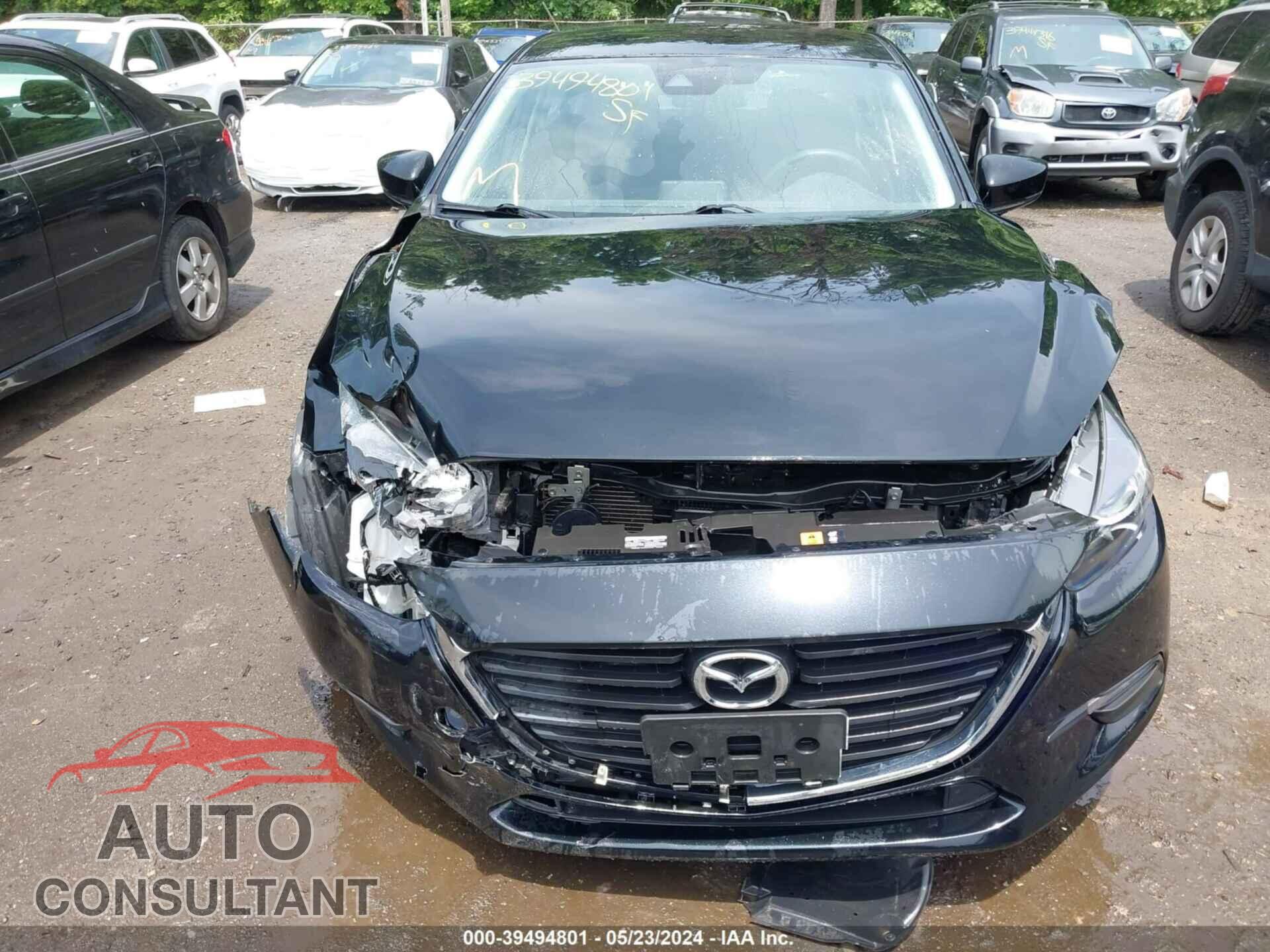MAZDA MAZDA3 2018 - 3MZBN1U71JM231914