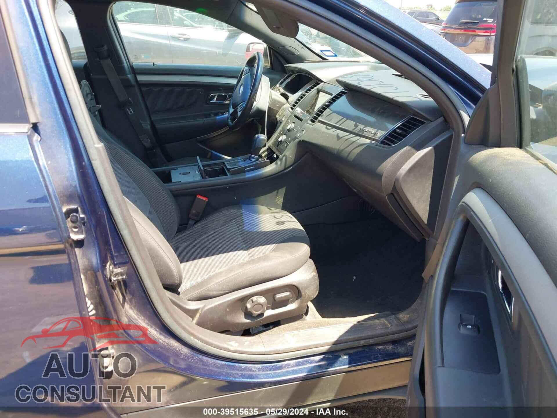 FORD TAURUS 2016 - 1FAHP2E82GG103565