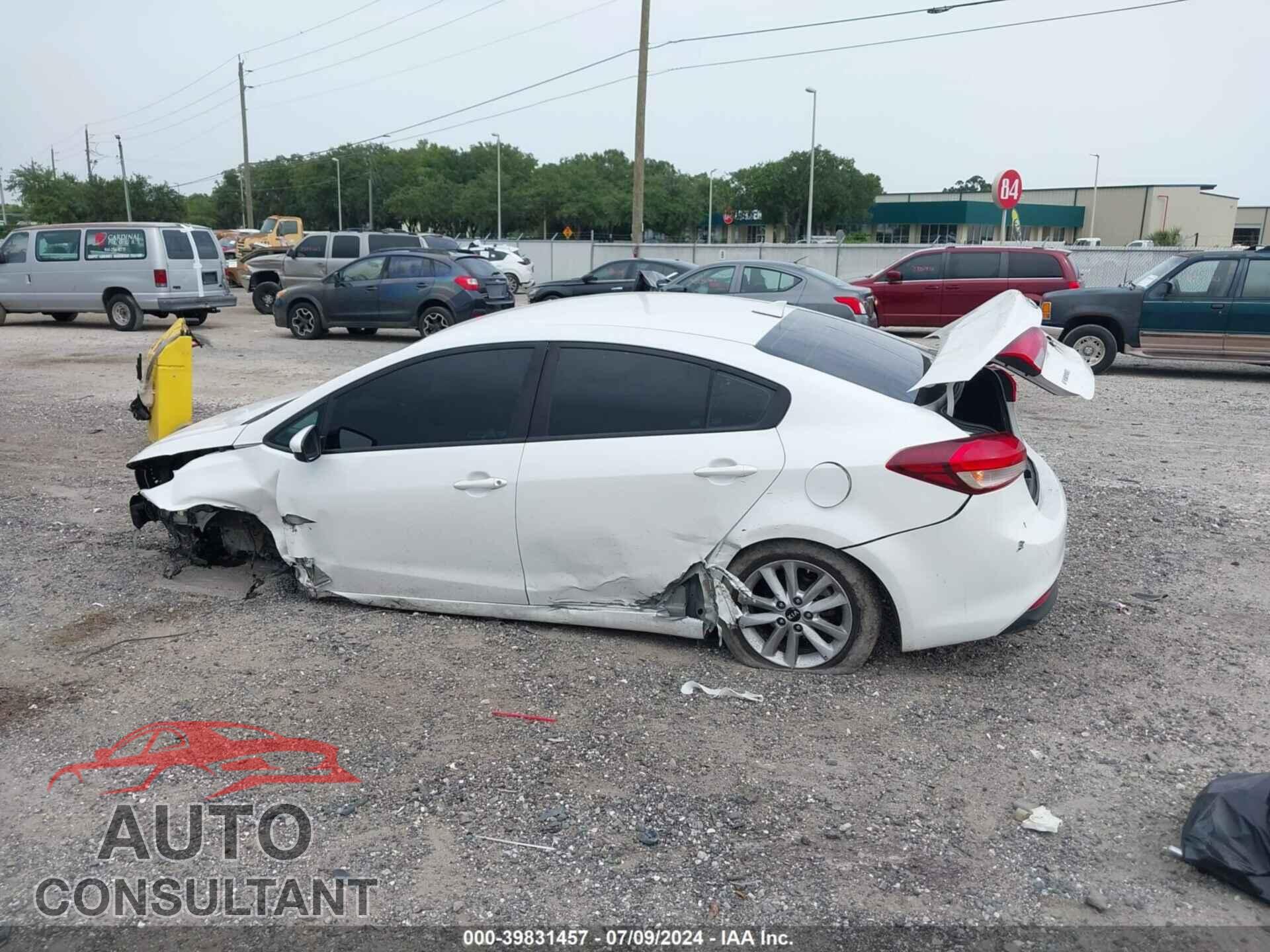 KIA FORTE 2017 - 3KPFL4A76HE133062