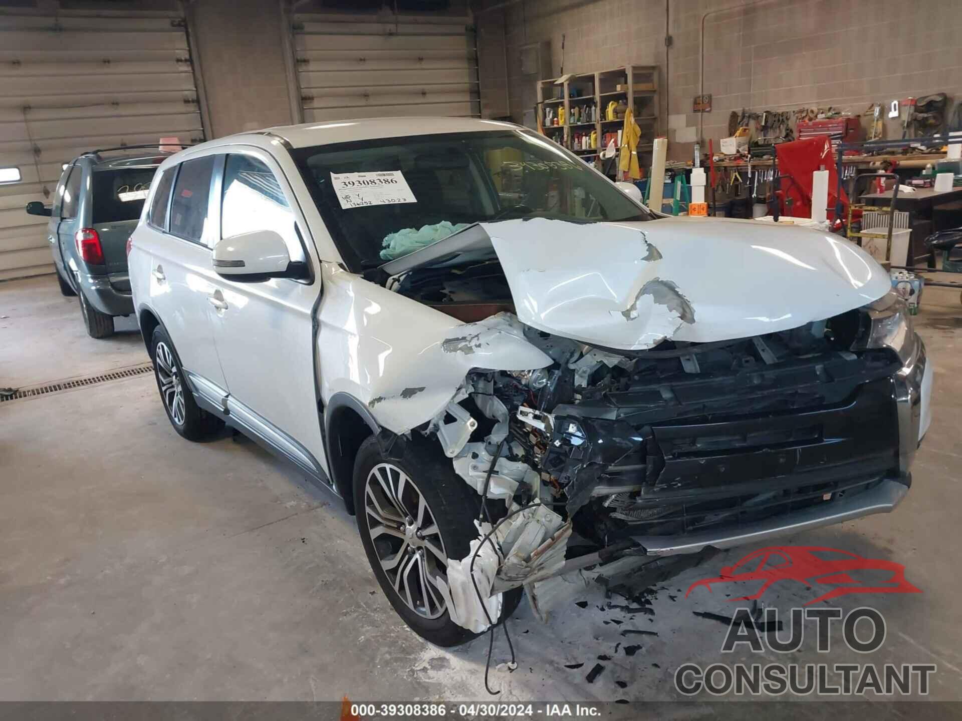 MITSUBISHI OUTLANDER 2017 - JA4AZ3A38HZ046245