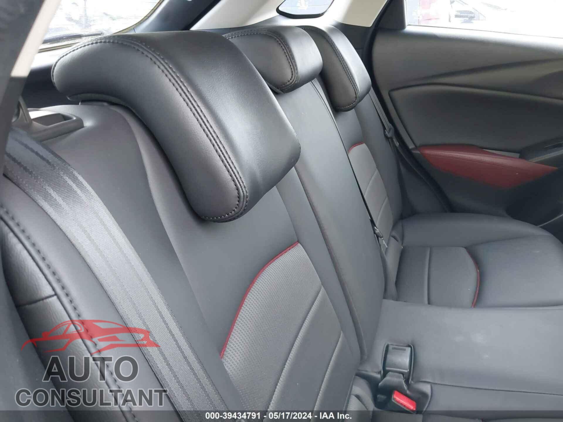 MAZDA CX-3 2018 - JM1DKFC71J0318573