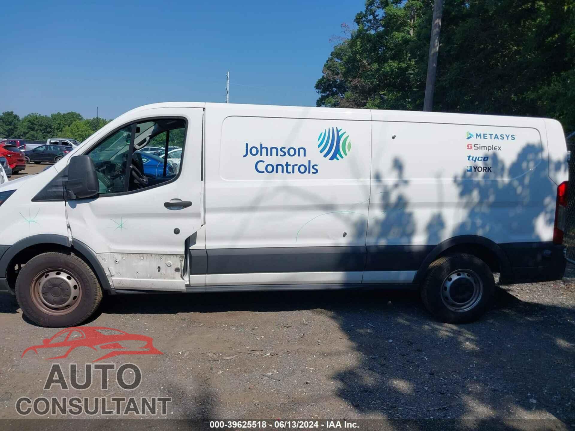 FORD TRANSIT-250 2018 - 1FTYR2YM1JKB09911