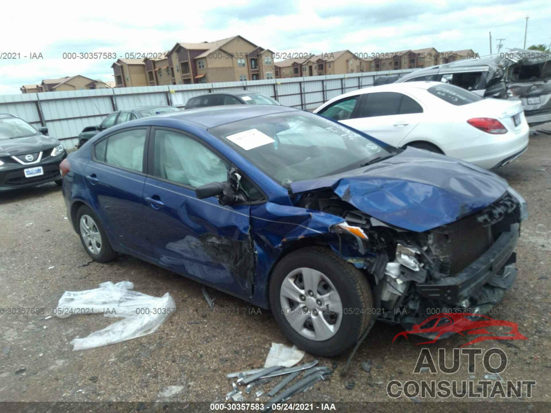 KIA FORTE 2017 - 3KPFK4A70HE023675