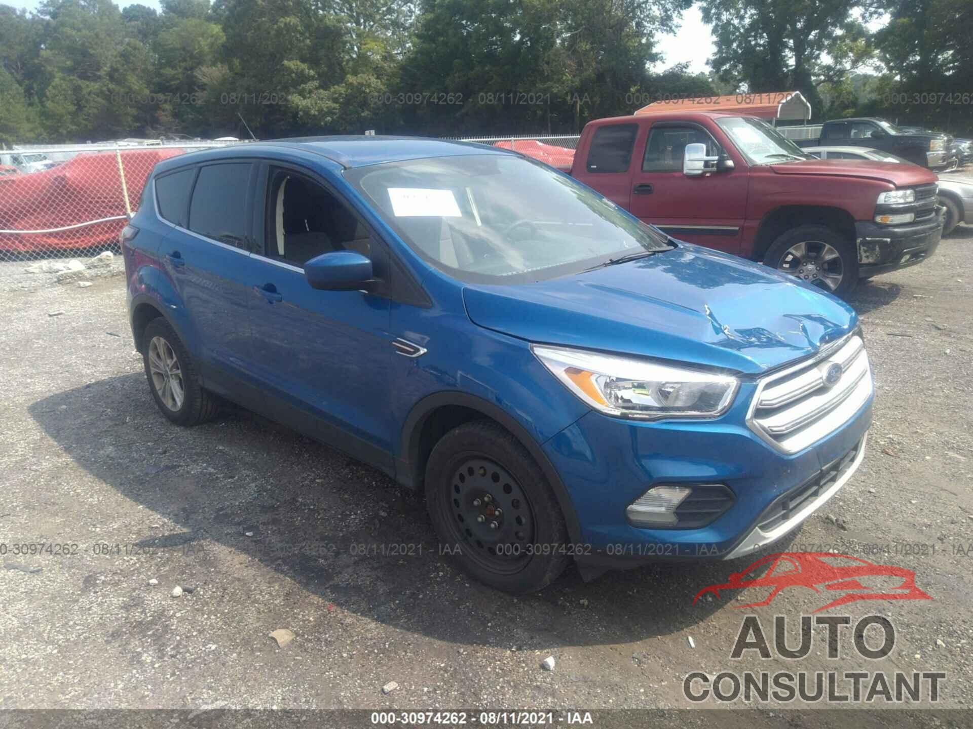 FORD ESCAPE 2017 - 1FMCU0GD3HUE42832