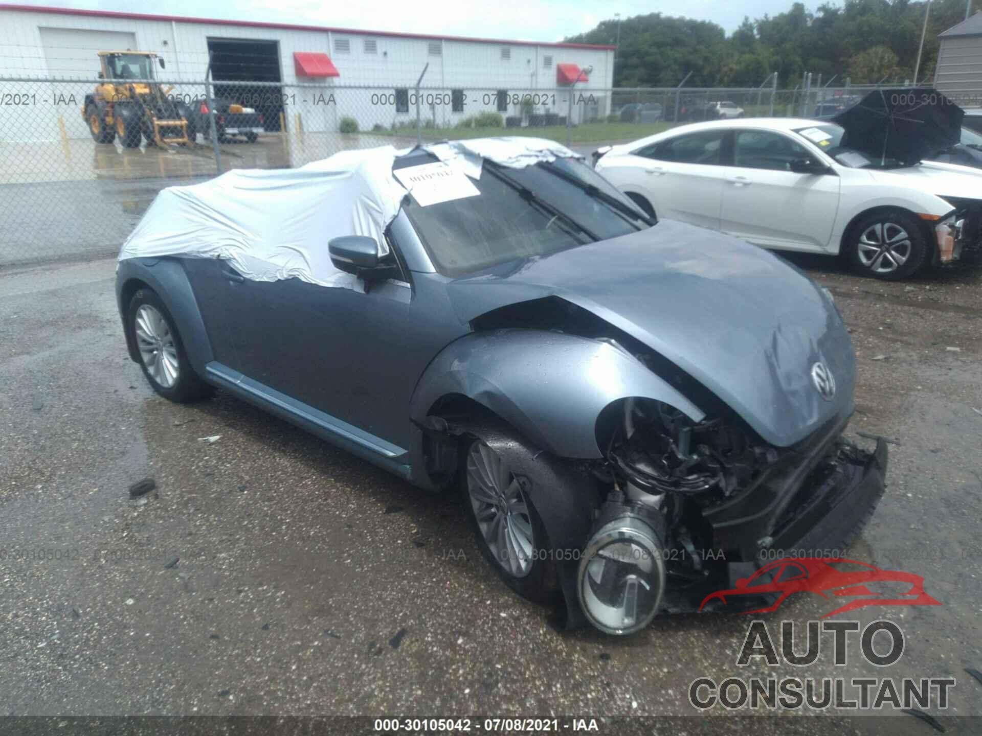 VOLKSWAGEN BEETLE CONVERTIBLE 2019 - 3VW5DAAT5KM511094