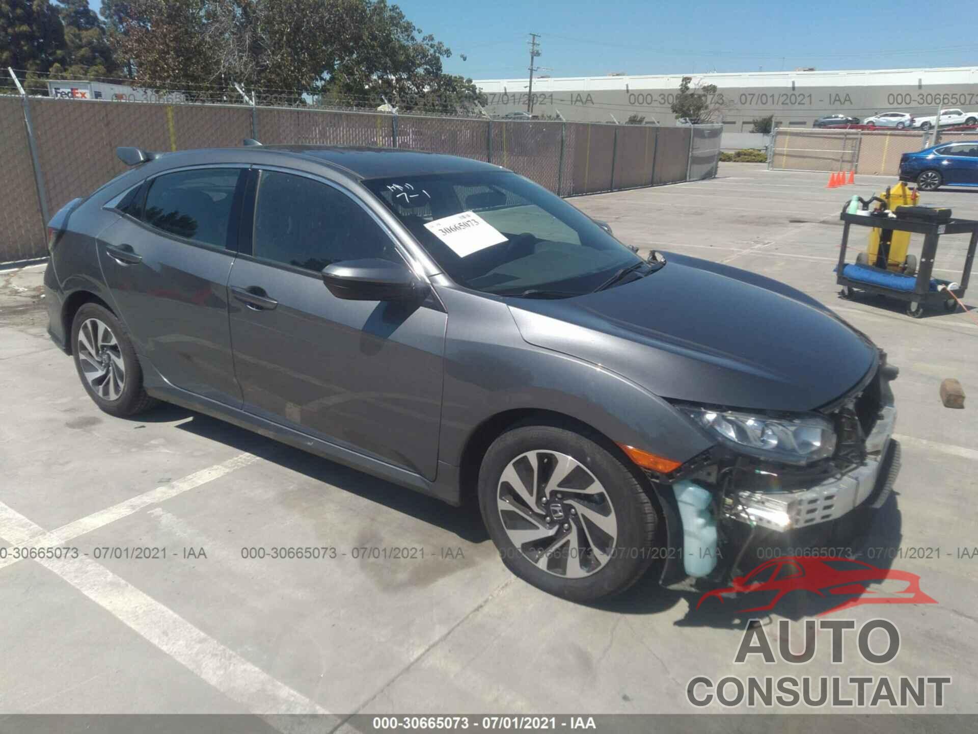 HONDA CIVIC HATCHBACK 2017 - SHHFK7H23HU428286