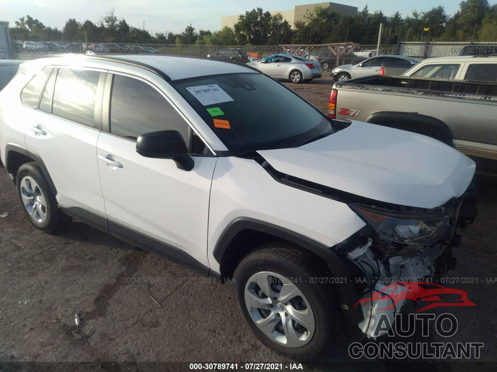 TOYOTA RAV4 2021 - JTMH1RFV2MD069875